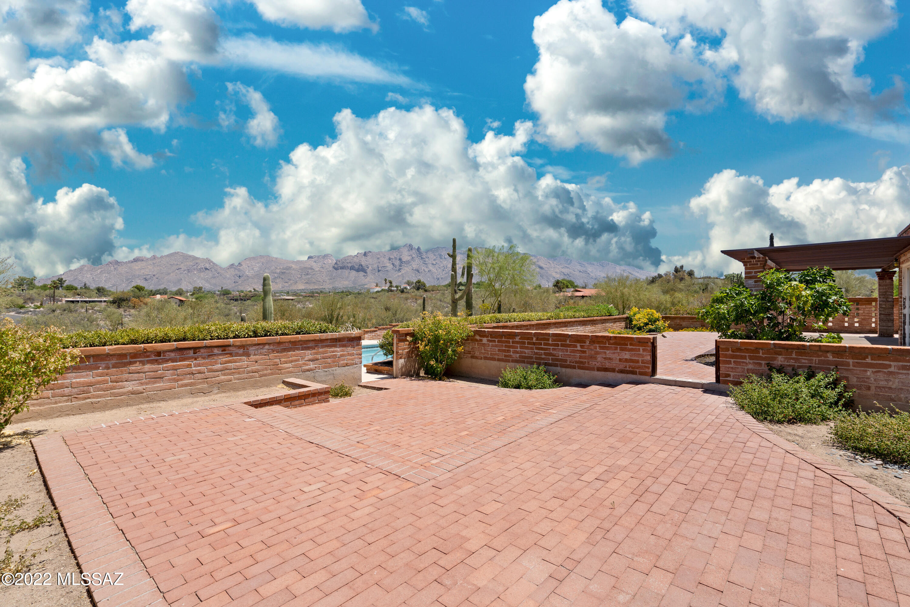 Catalina Foothills Estates NO. 7 (44-120) - Residential