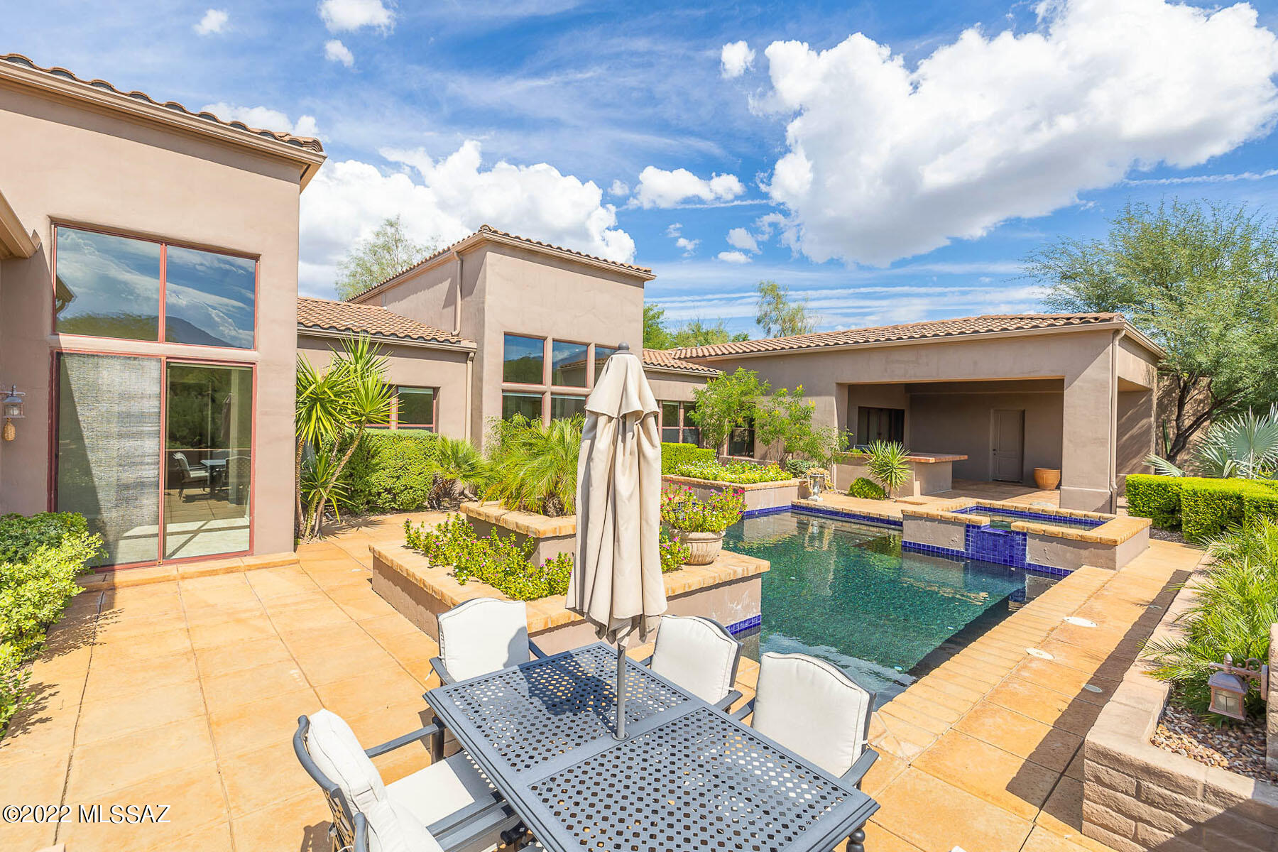 Honey Bee Canyon Estates - Residential