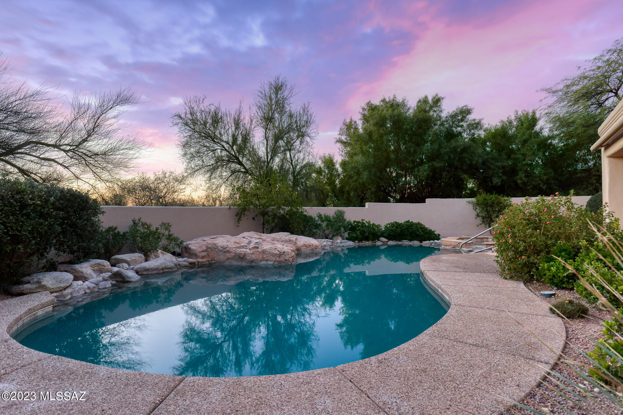 Ventana Creek (1-18) - Residential