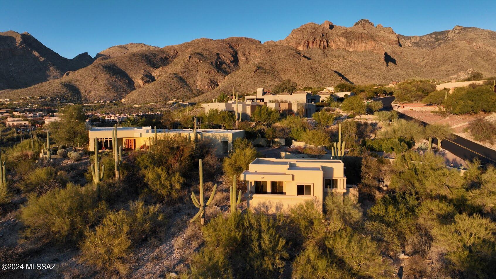 Sin Vacas (1-127 & 129-235) - Residential