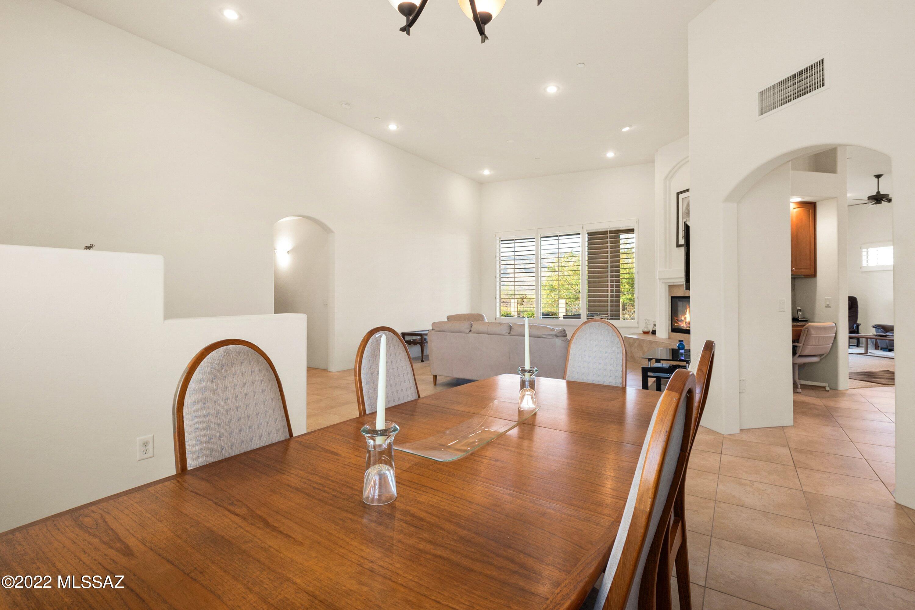Coyote Creek (1-395) - Residential