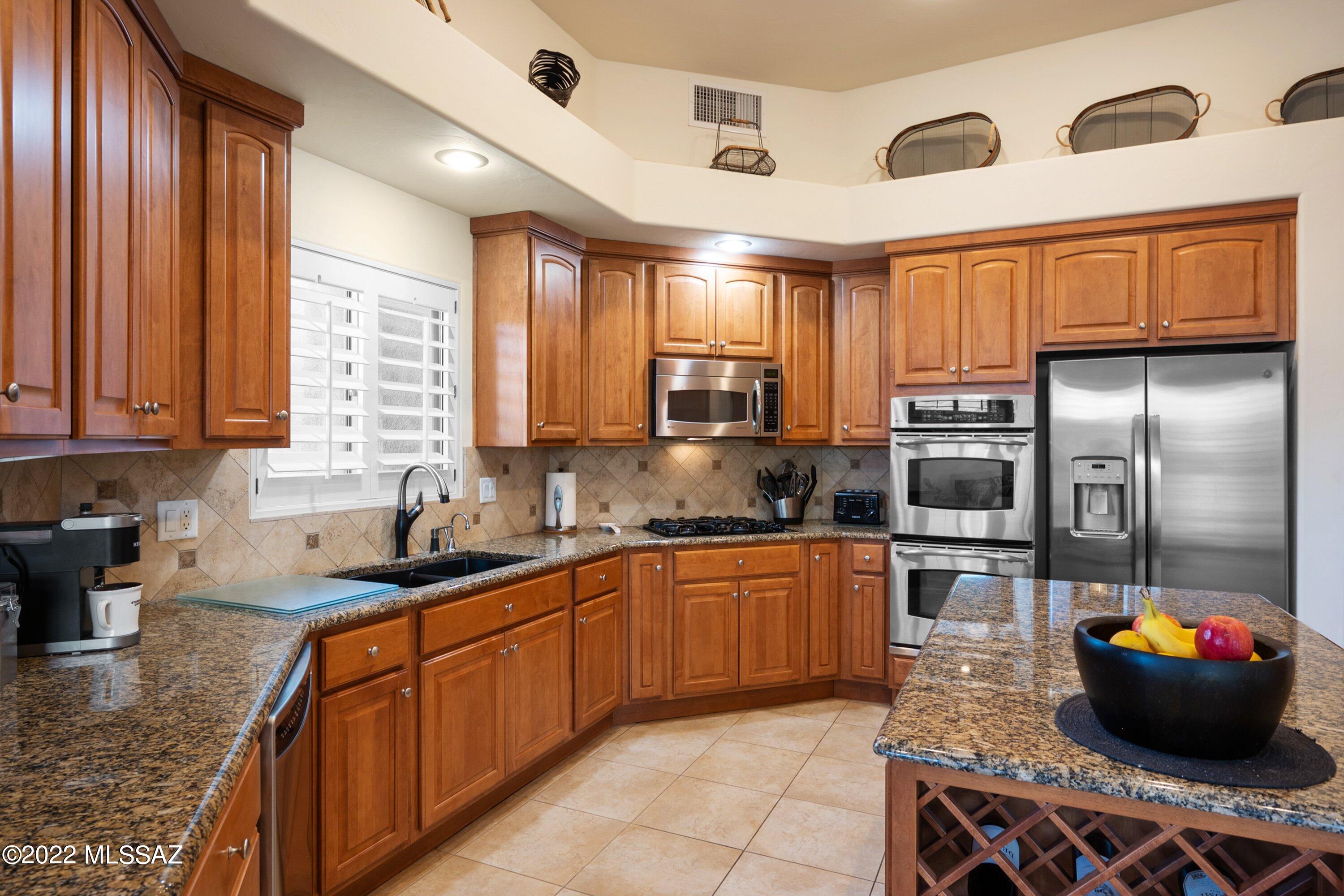 Coyote Creek (1-395) - Residential