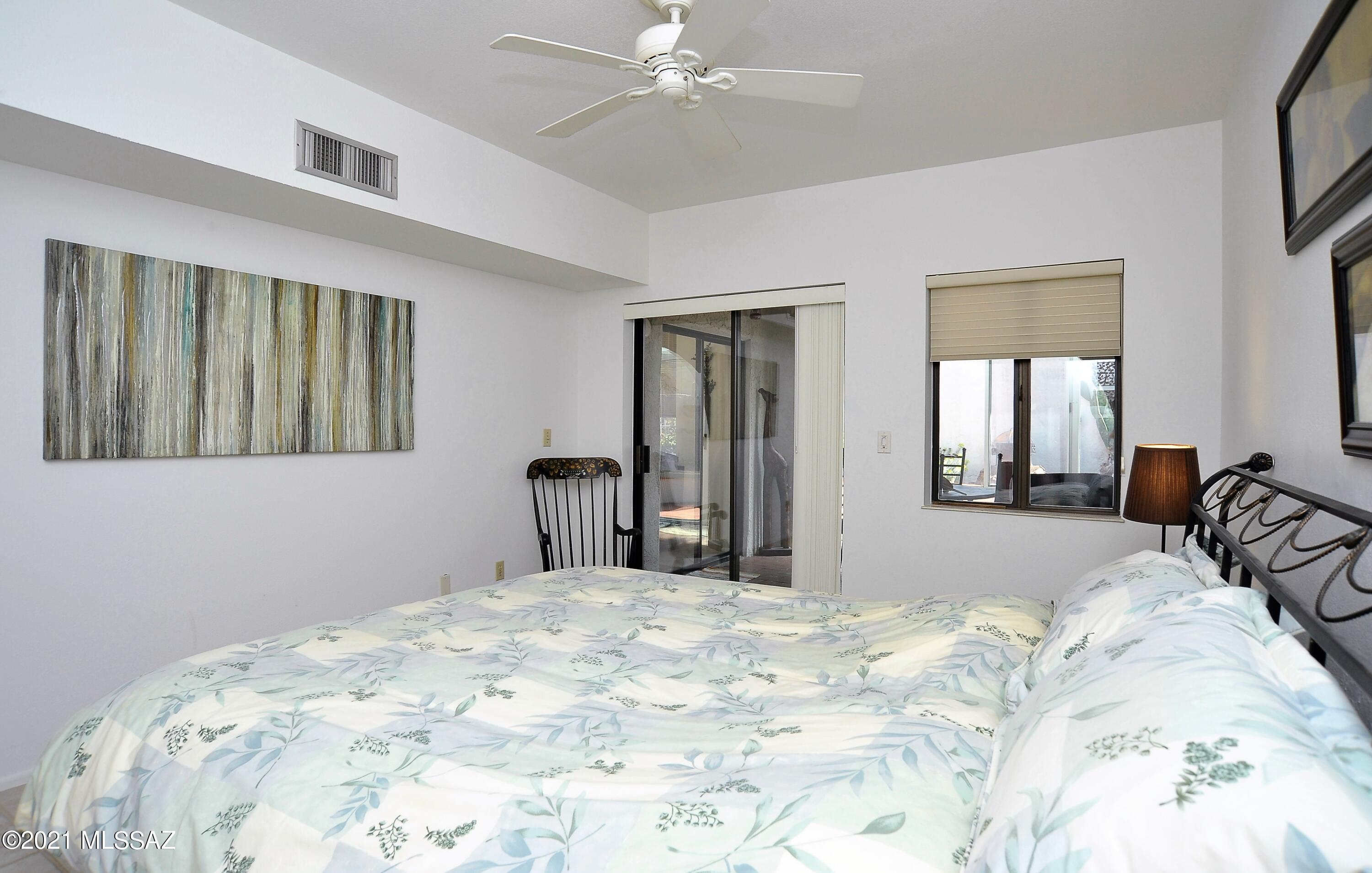 Tanque Verde Est Townhouses - Residential