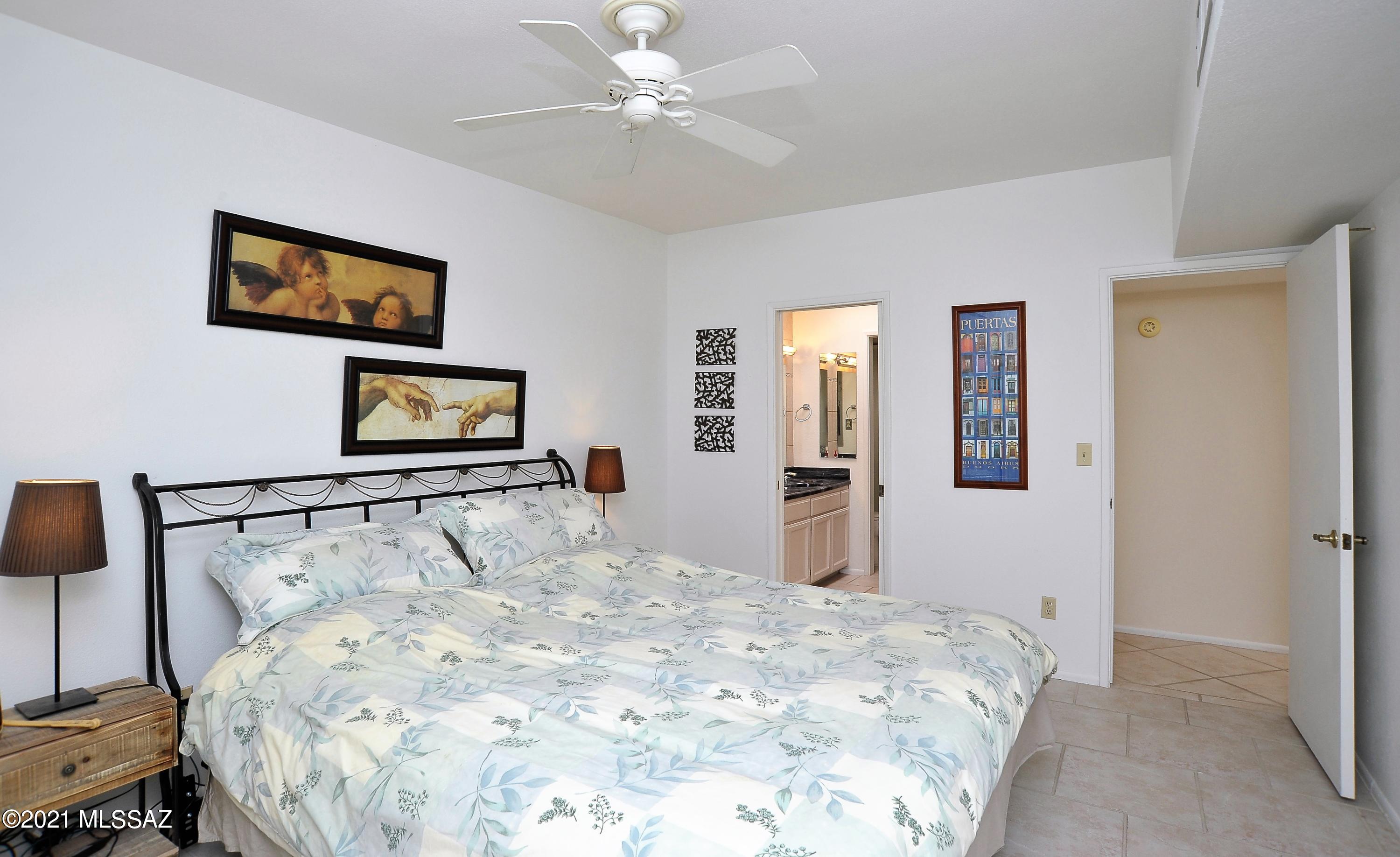 Tanque Verde Est Townhouses - Residential