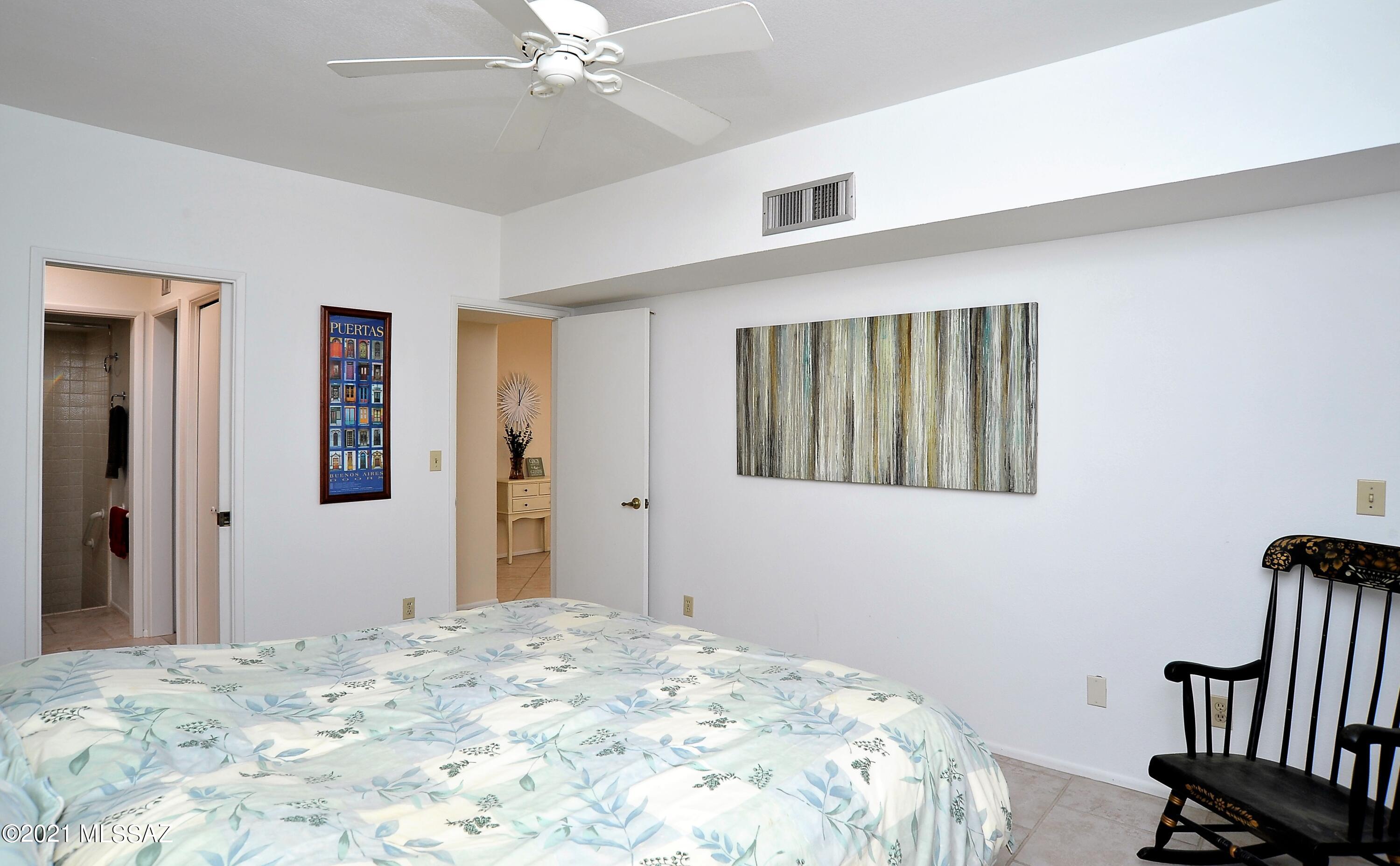 Tanque Verde Est Townhouses - Residential