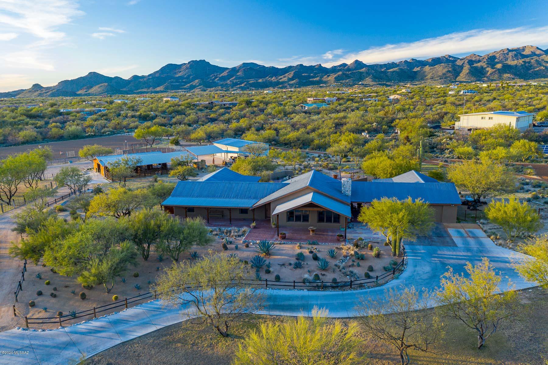 La Cholla Airpark - Residential