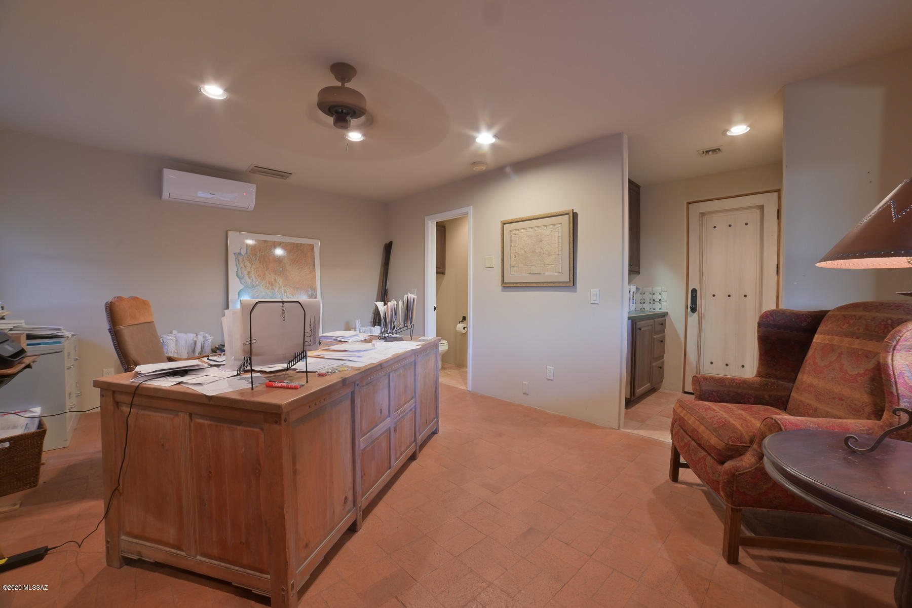 La Cholla Airpark - Residential