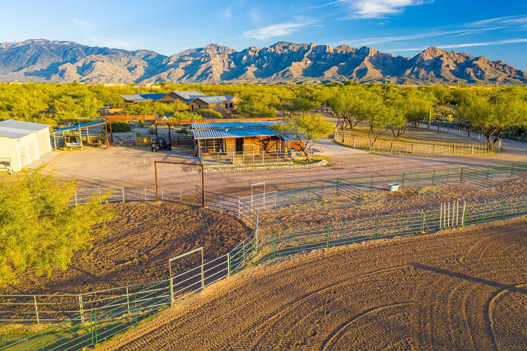 La Cholla Airpark - Residential