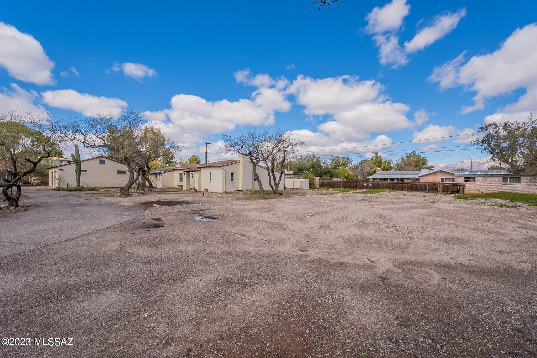Colonial Estates - Land