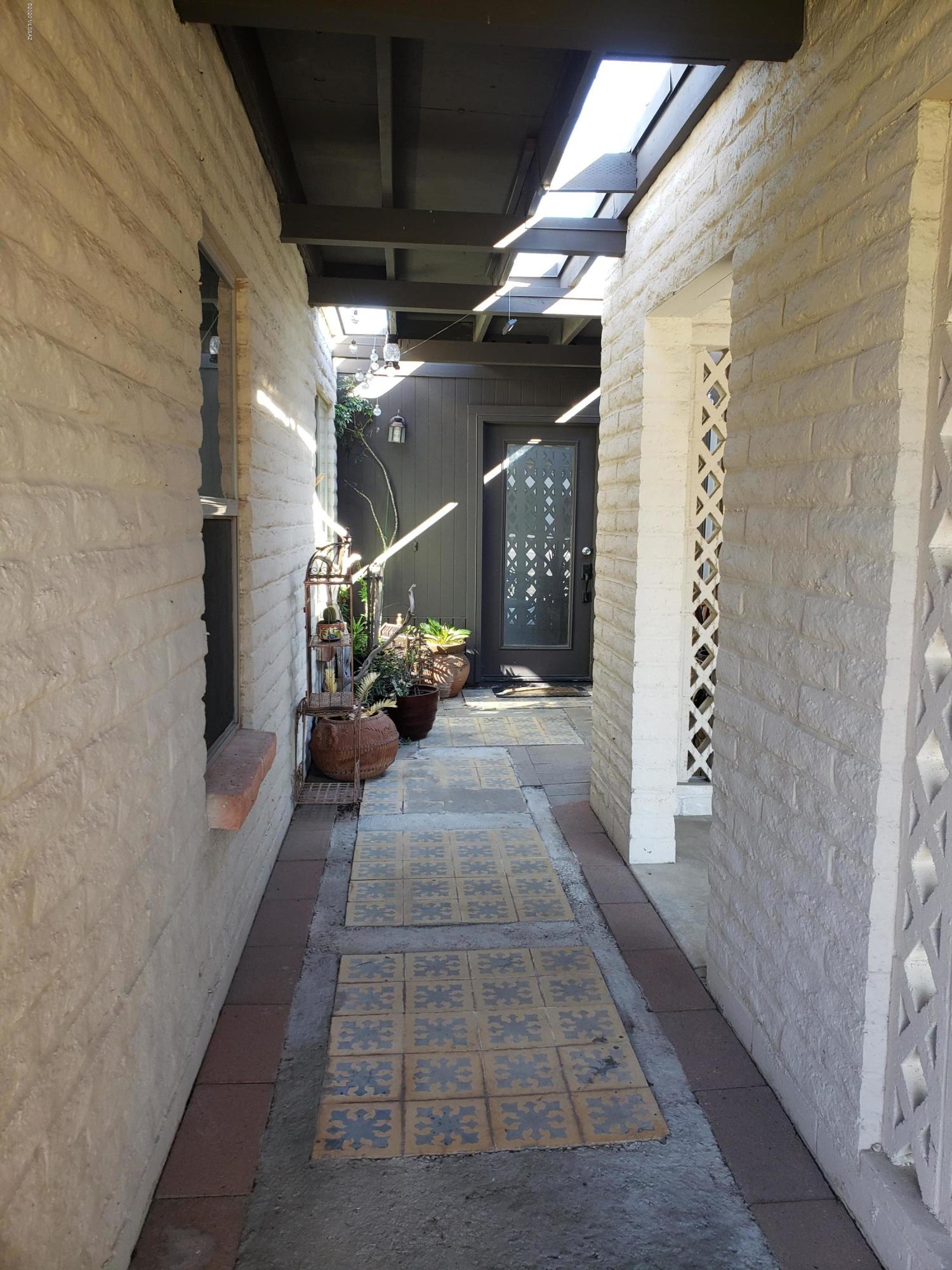 Casas De Pueblo - Residential Lease