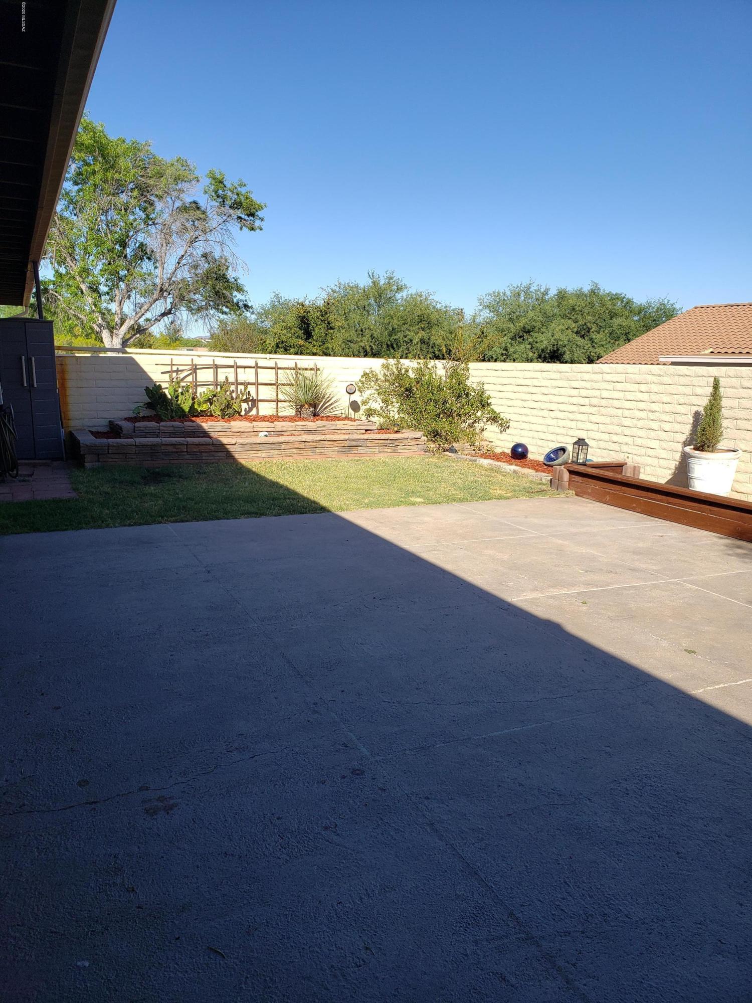 Casas De Pueblo - Residential Lease