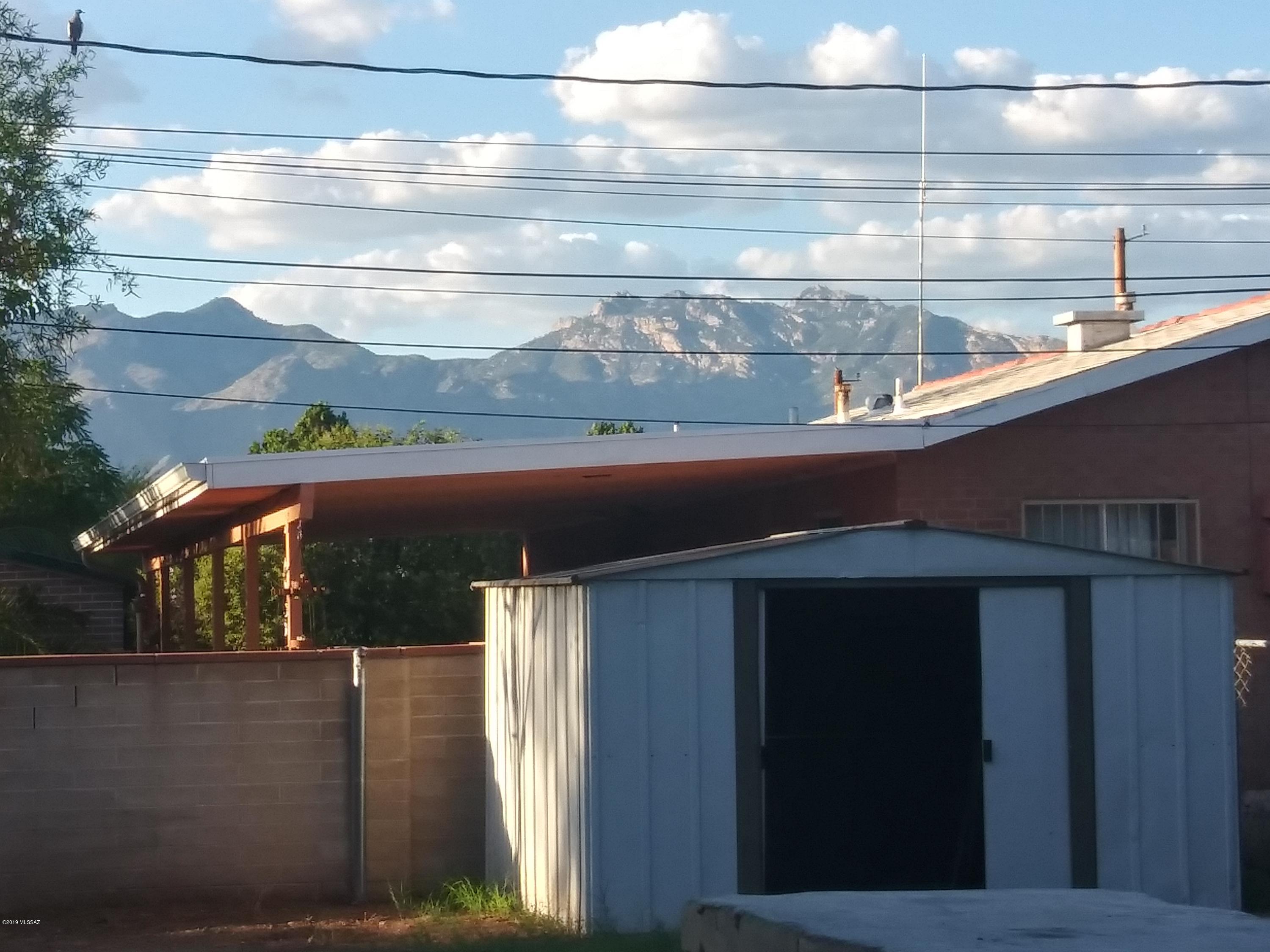 Cloverleaf Addition - Residential