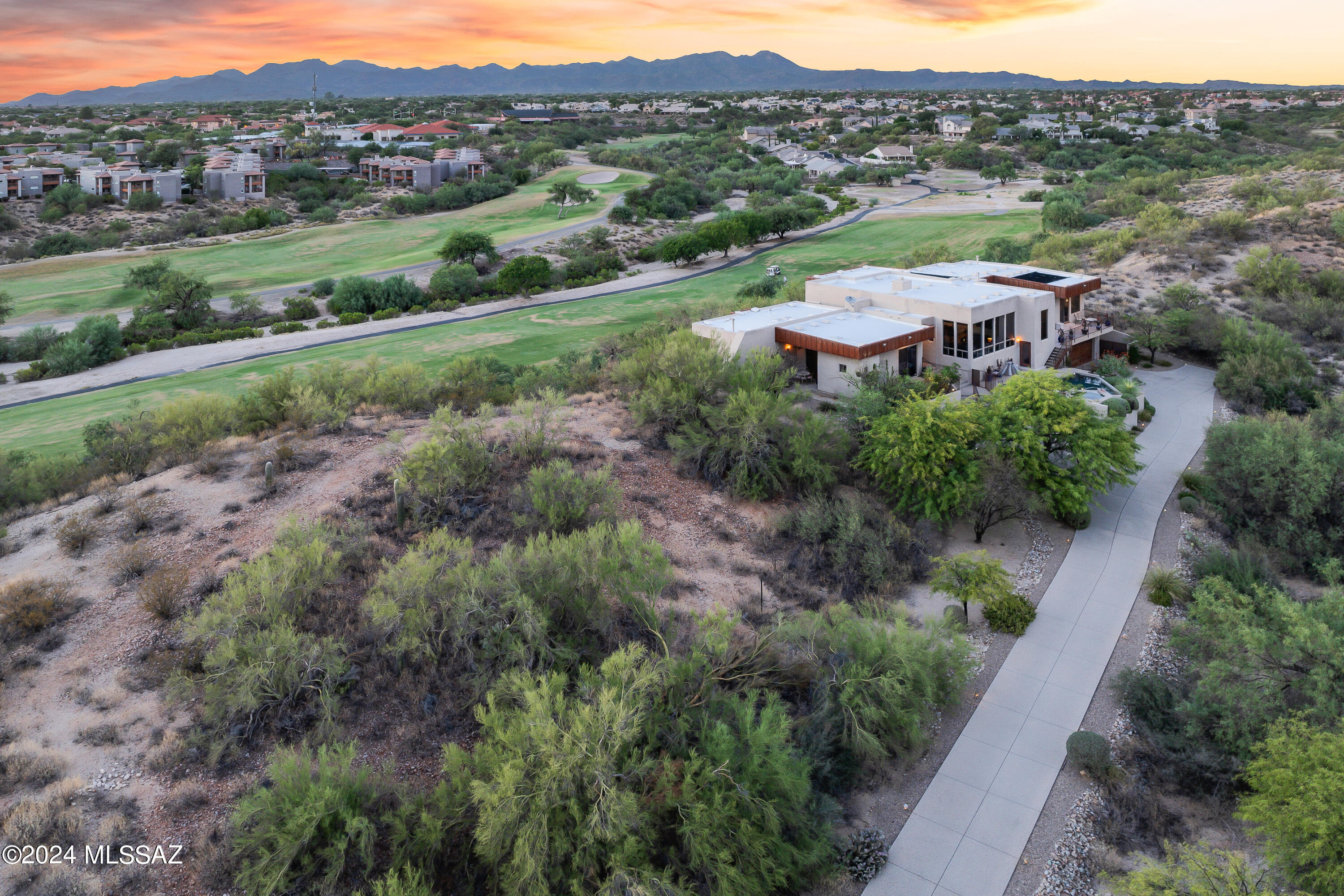 Canada Hills Estates (131-133) - Residential