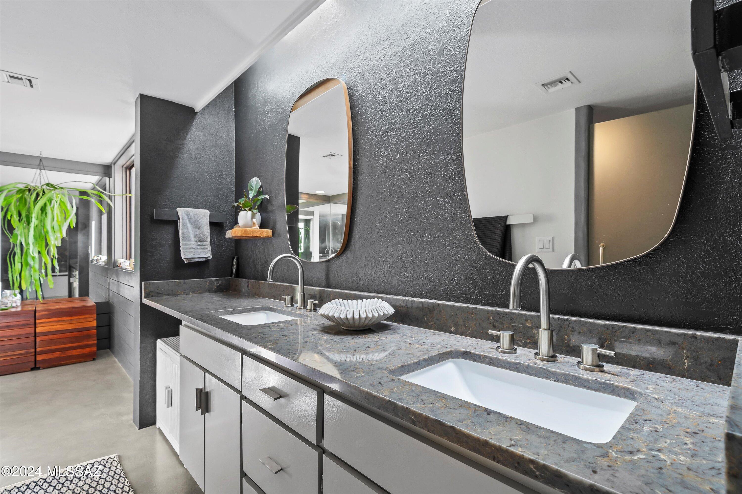 Toma Property (1-6) - Residential