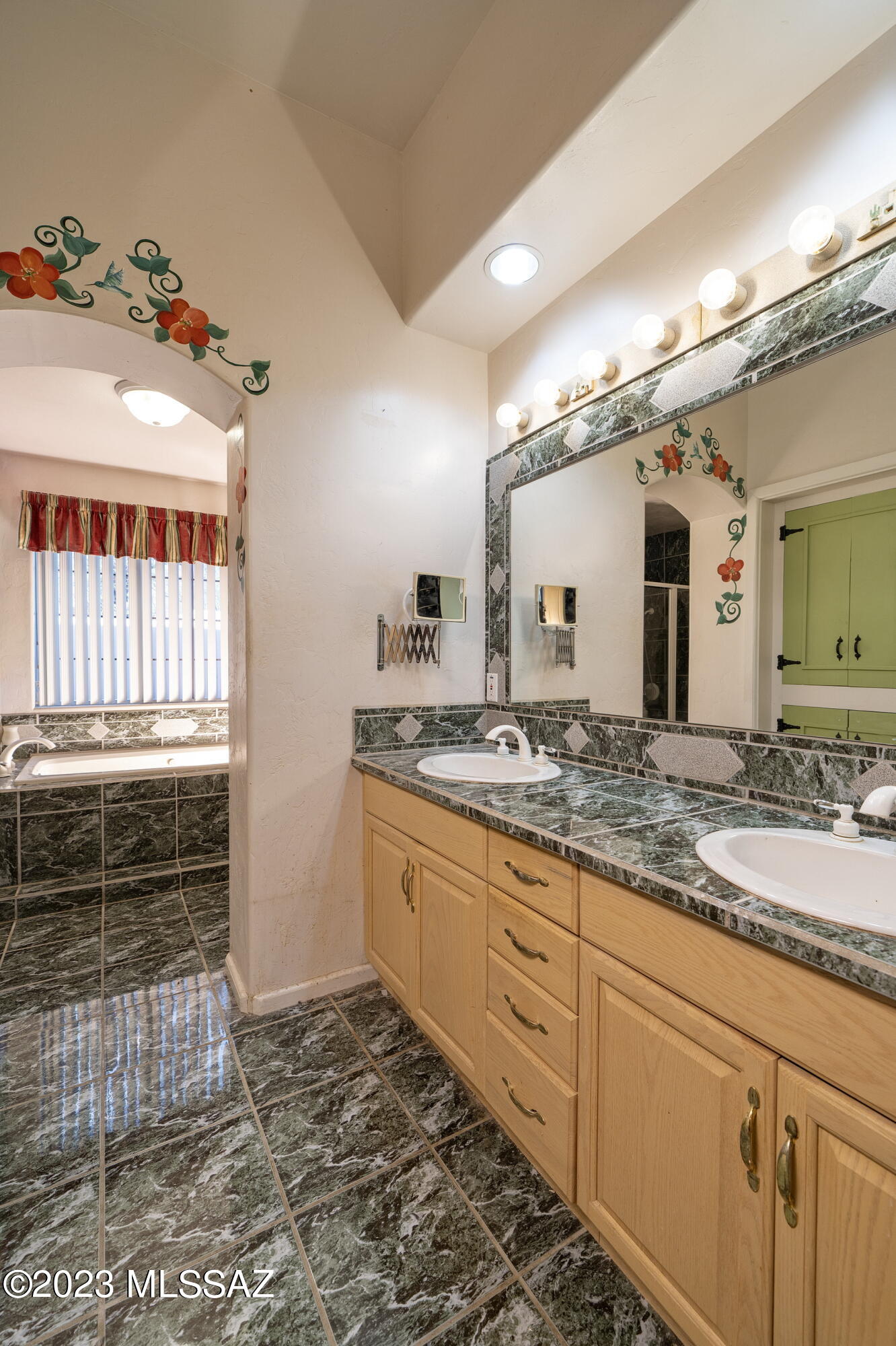 La Bella Vista (1-80) - Residential