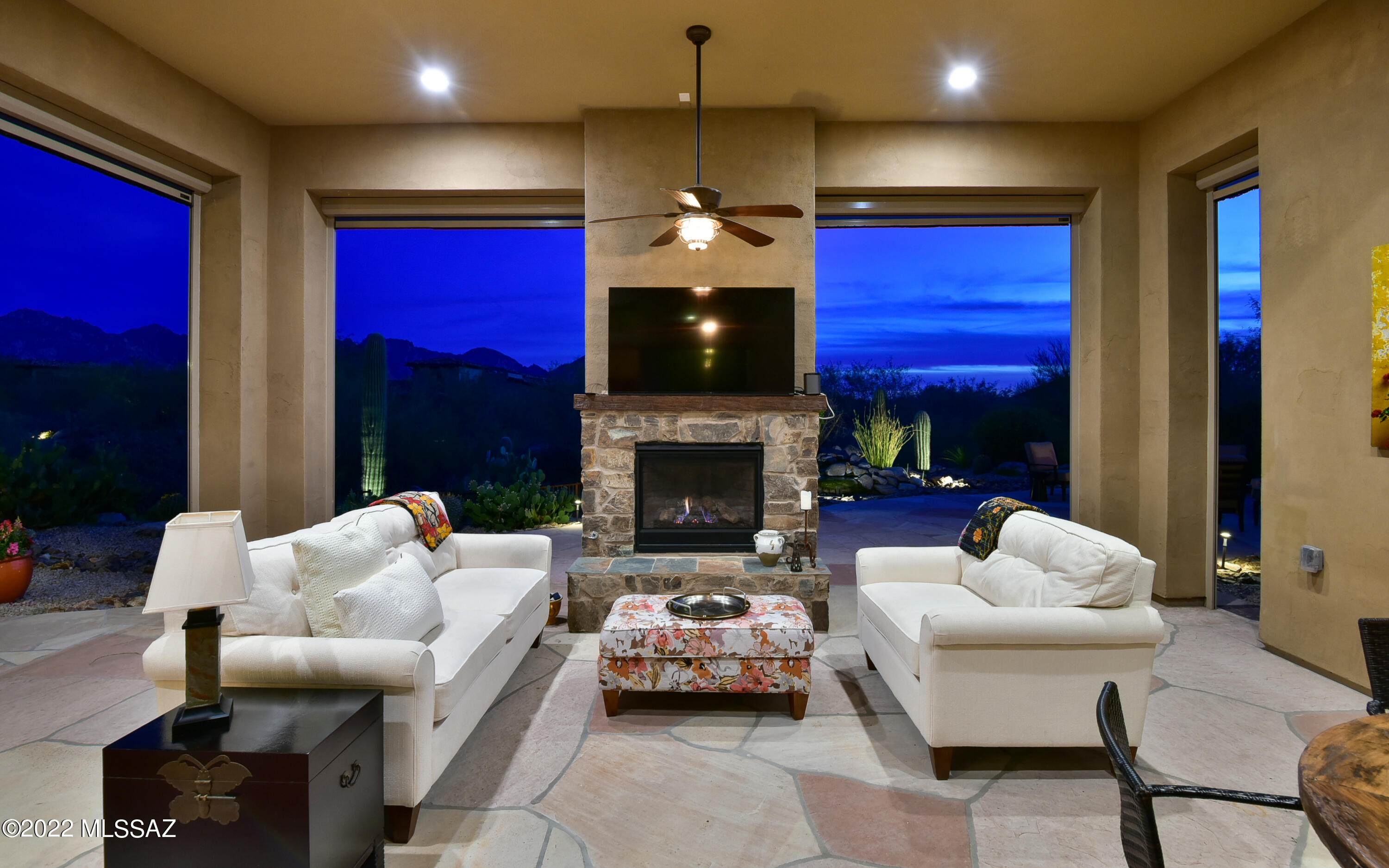 Stone Canyon VI - Residential