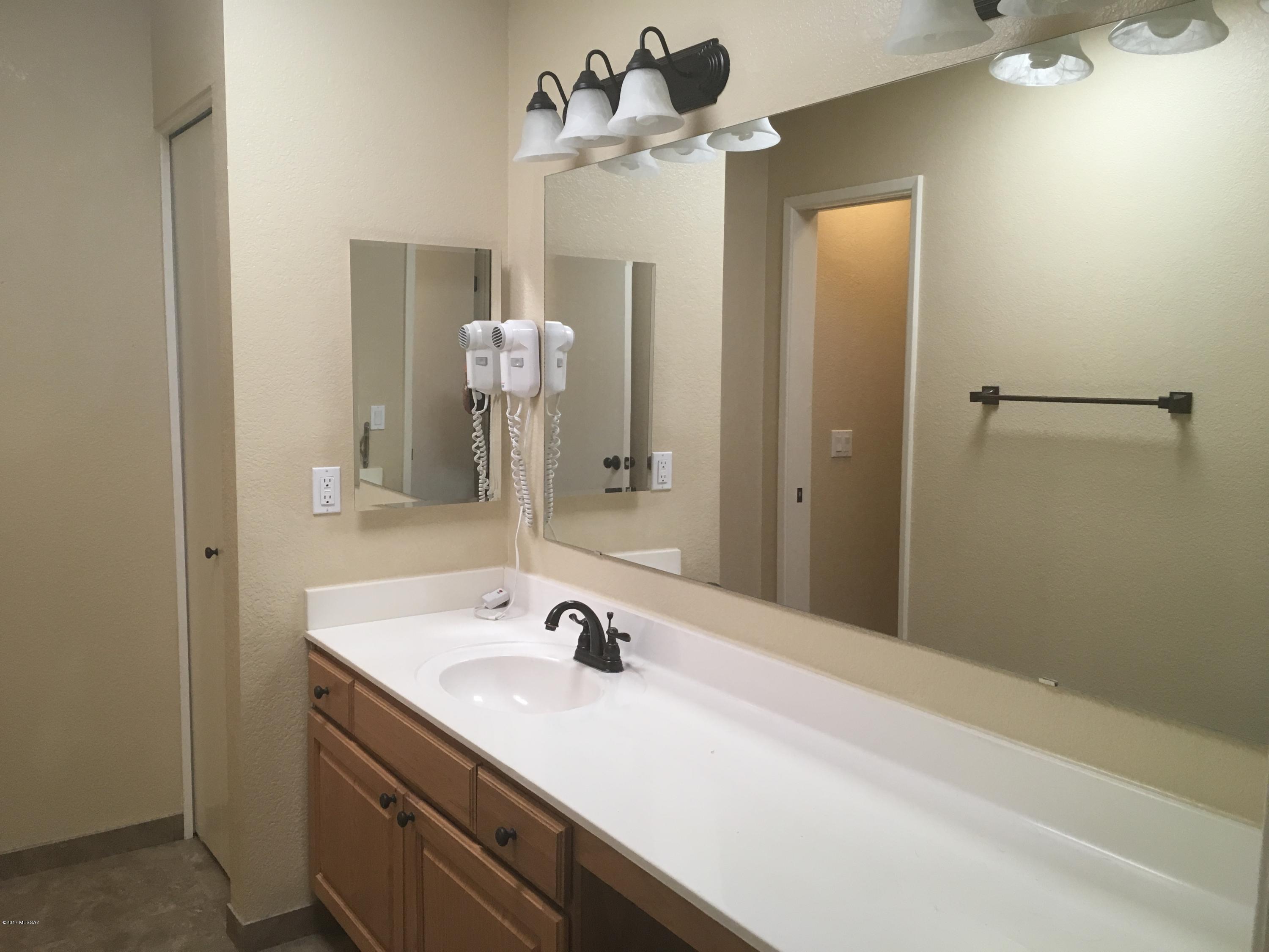 Wrightstown Square (1-155) - Residential