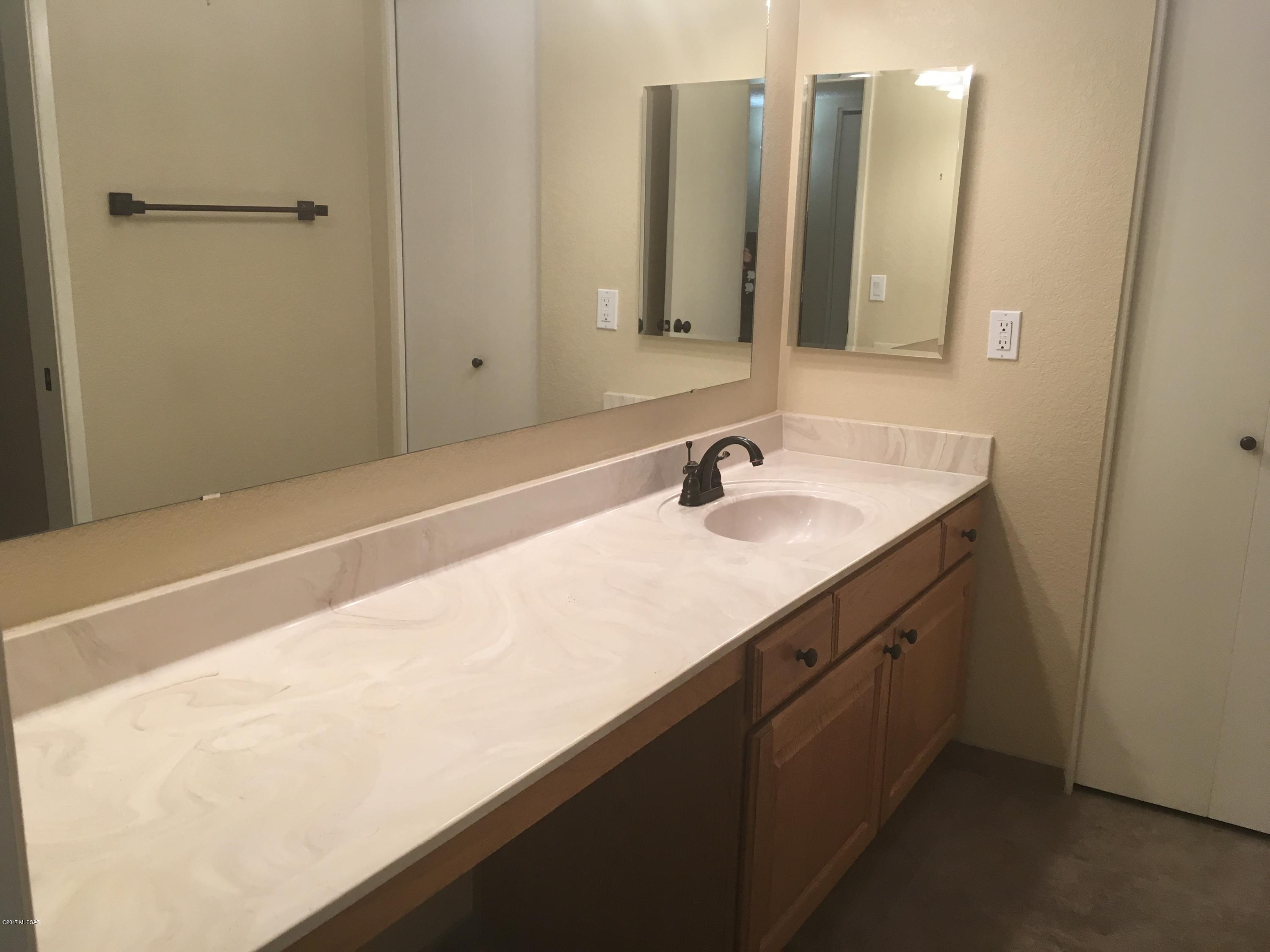 Wrightstown Square (1-155) - Residential