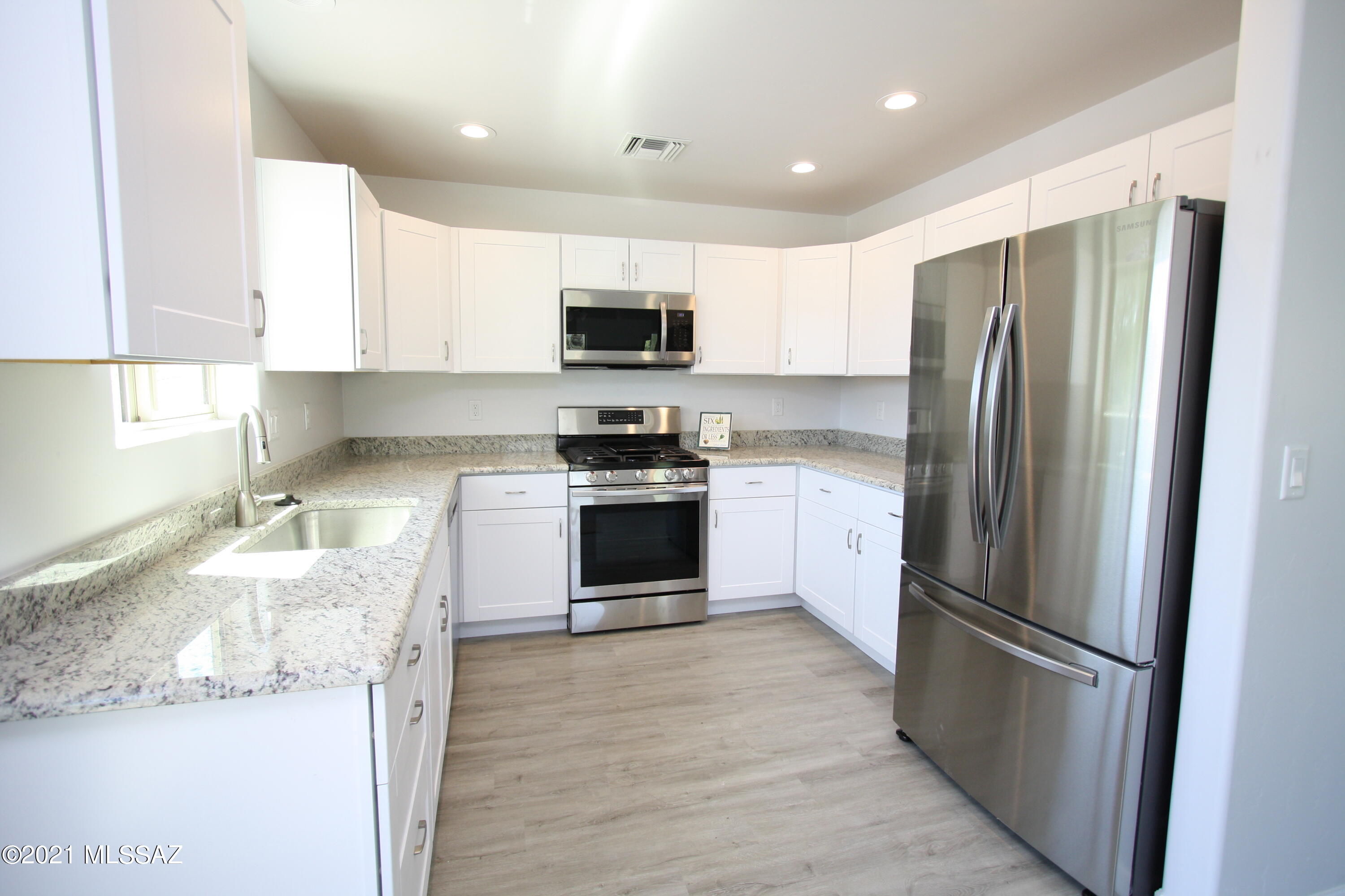 Unsubdivided - Residential Lease