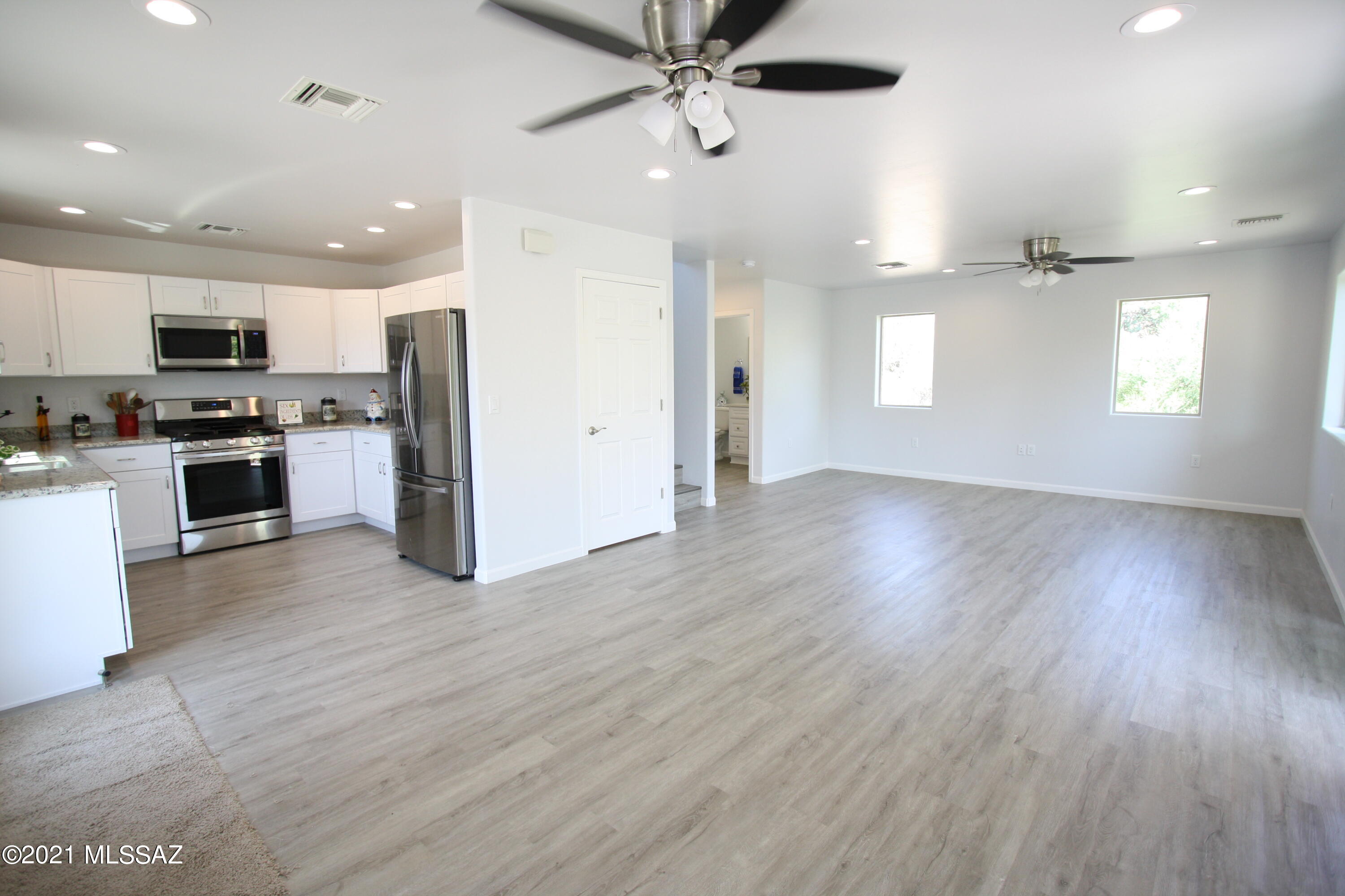 Unsubdivided - Residential Lease