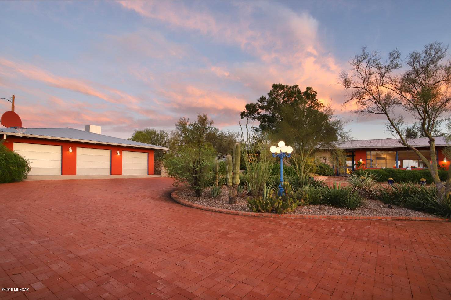 Catalina Foothills Estates NO. 2 - Residential