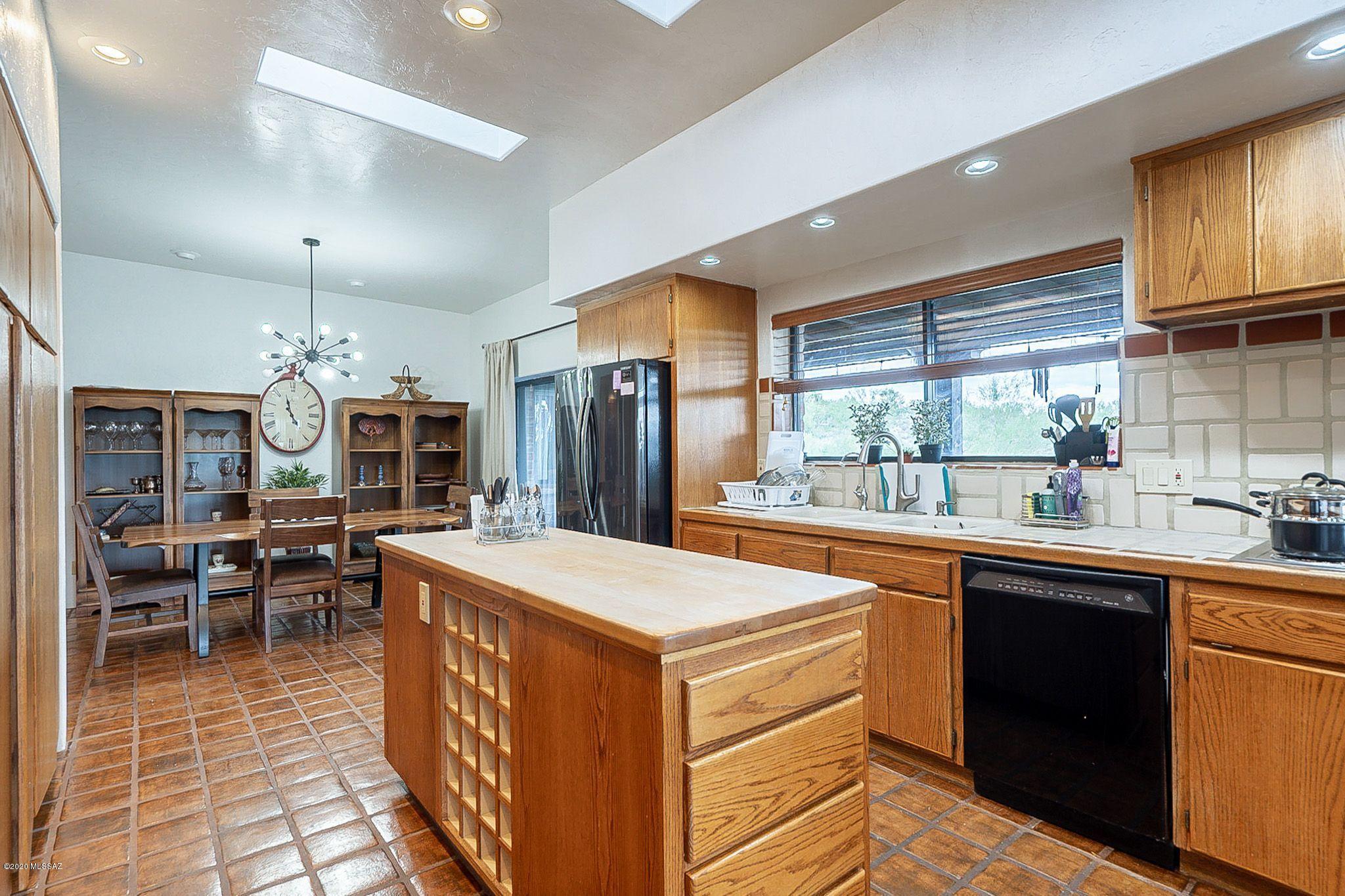 Catalina Foothills Est. NO. 10 (73-90, 119, 121, 123, 127-146) - Residential