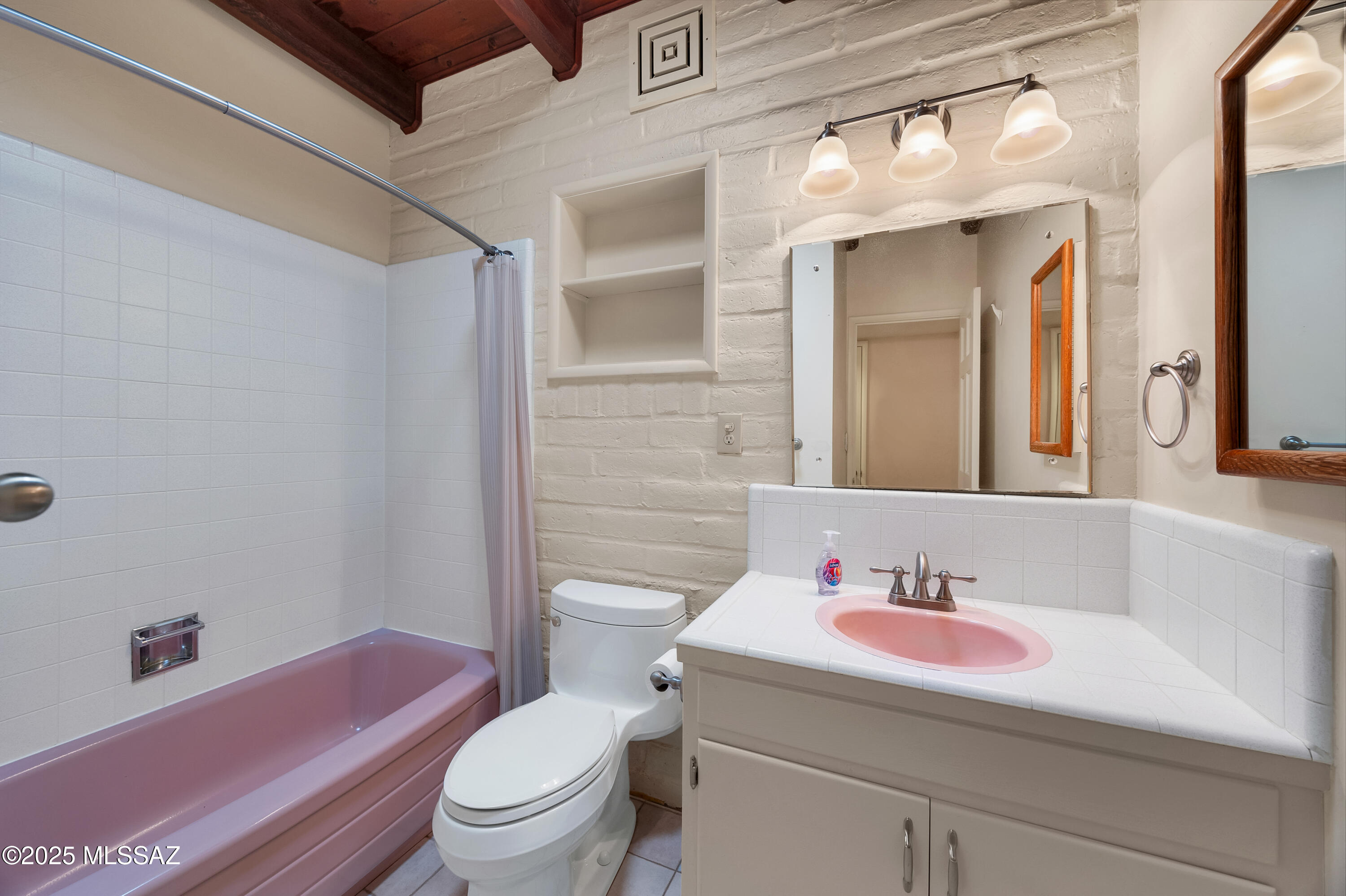 Casas Adobes Estates (466-476) - Residential
