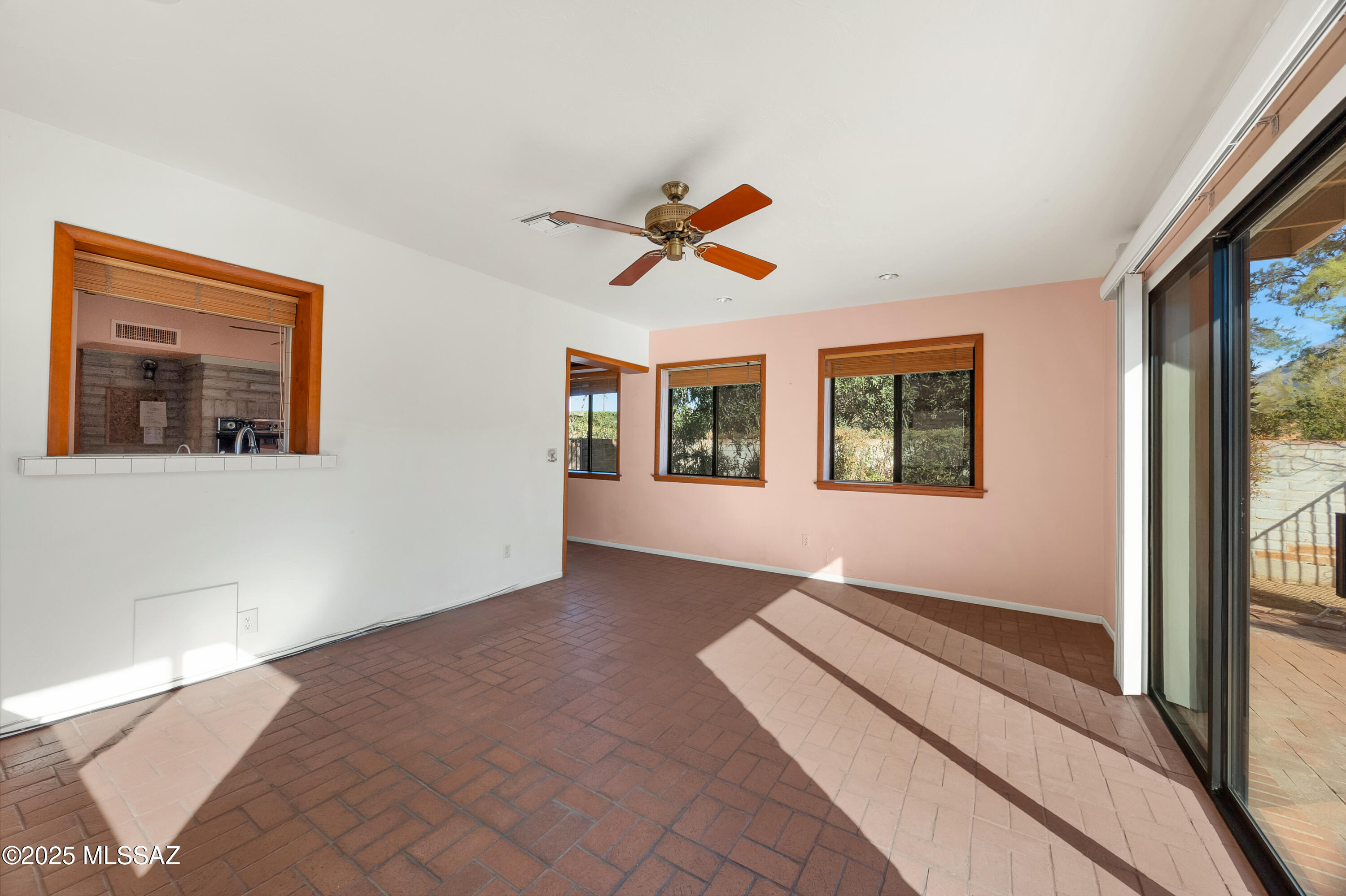 Casas Adobes Estates (466-476) - Residential