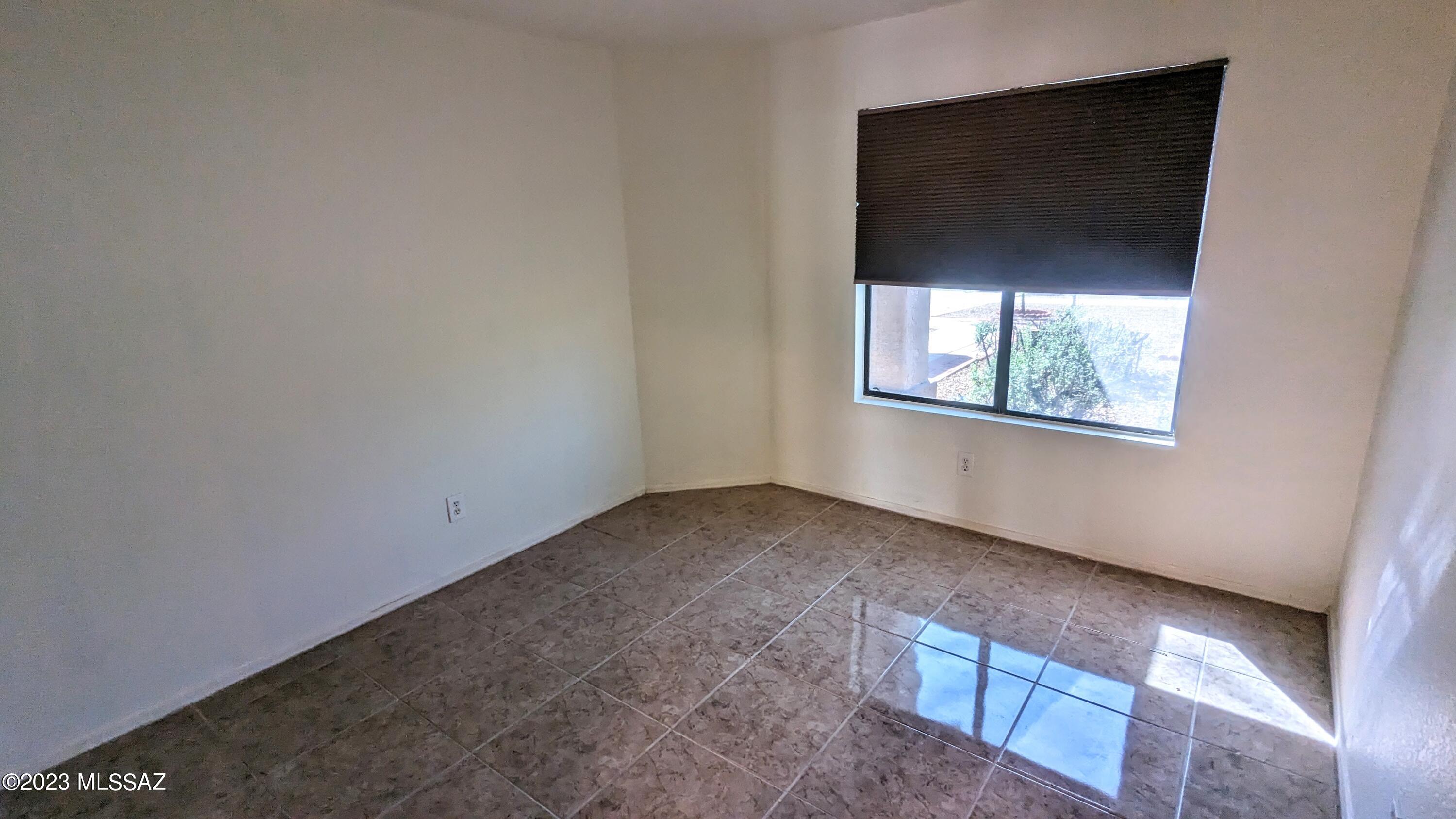 Oakmore At Midvale (1-65) - Residential