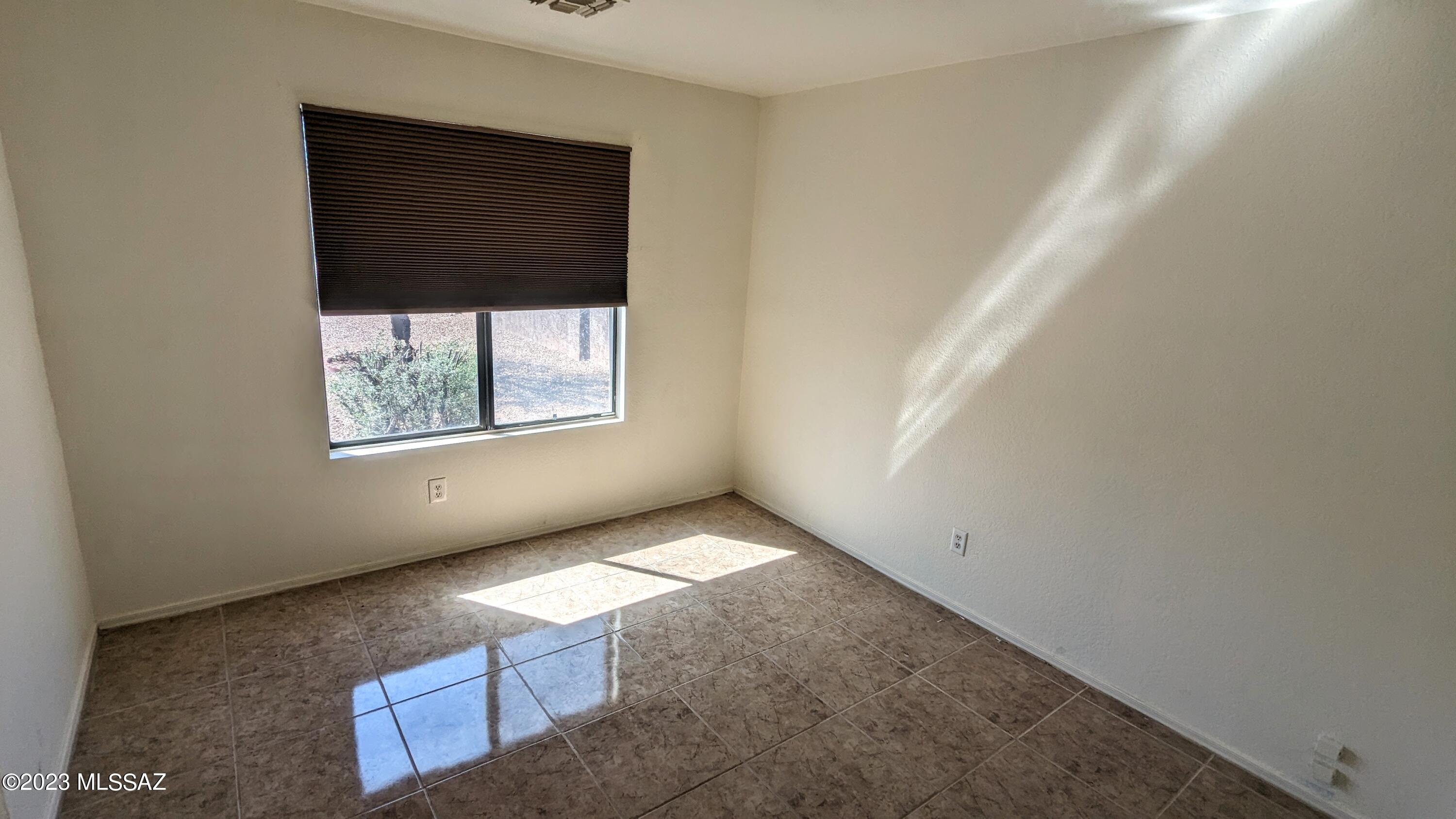 Oakmore At Midvale (1-65) - Residential