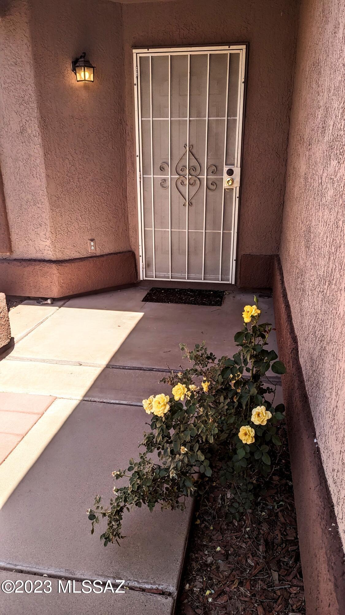 Oakmore At Midvale (1-65) - Residential