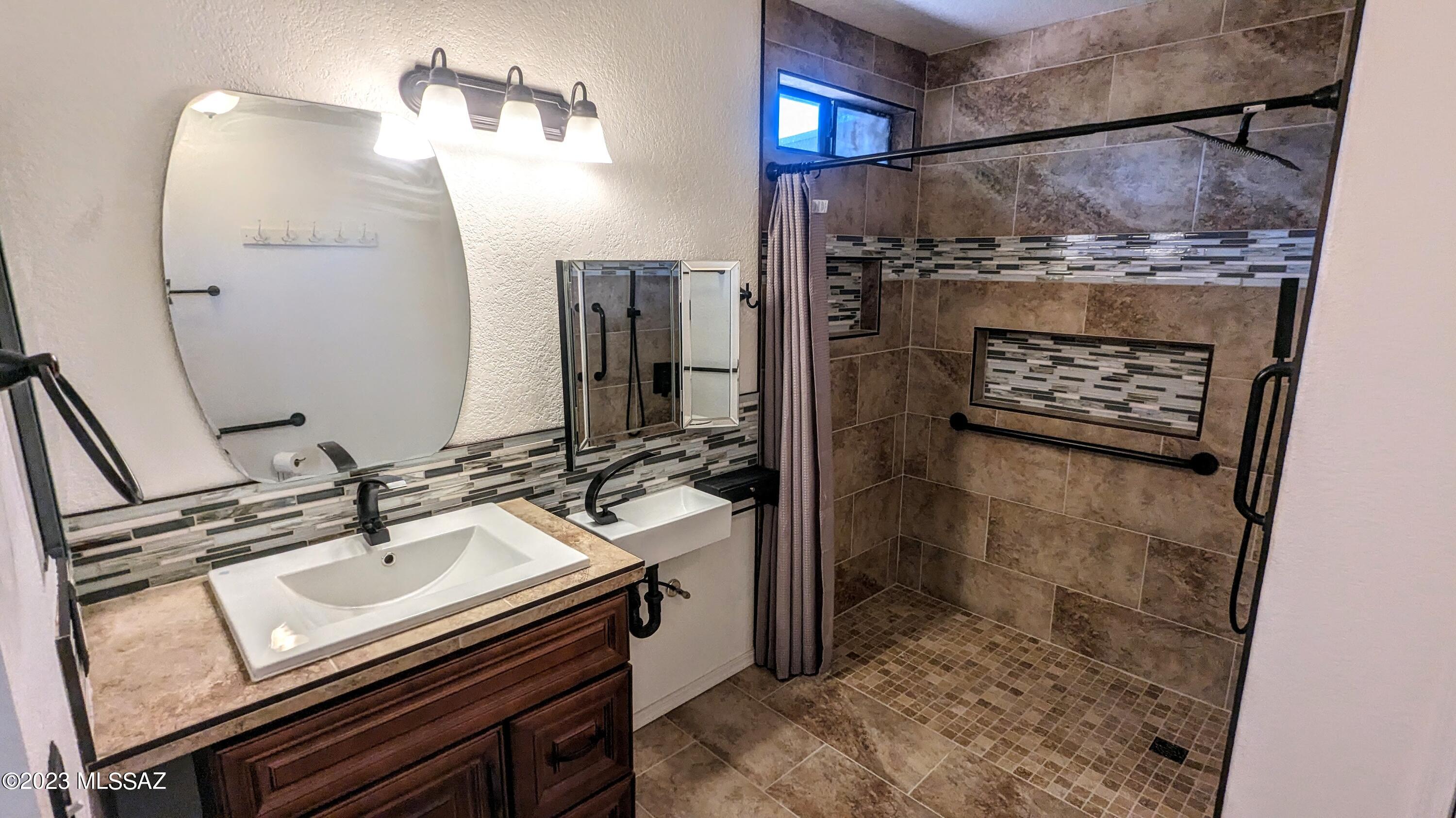 Oakmore At Midvale (1-65) - Residential