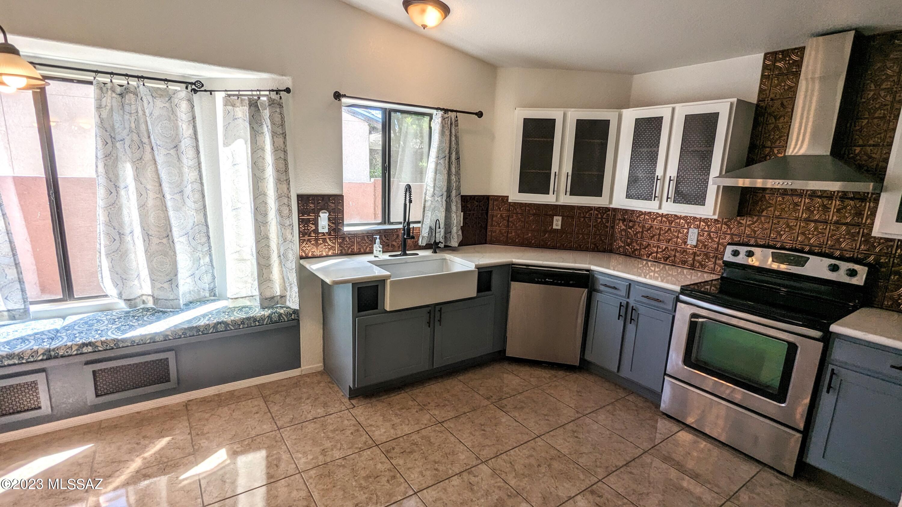 Oakmore At Midvale (1-65) - Residential