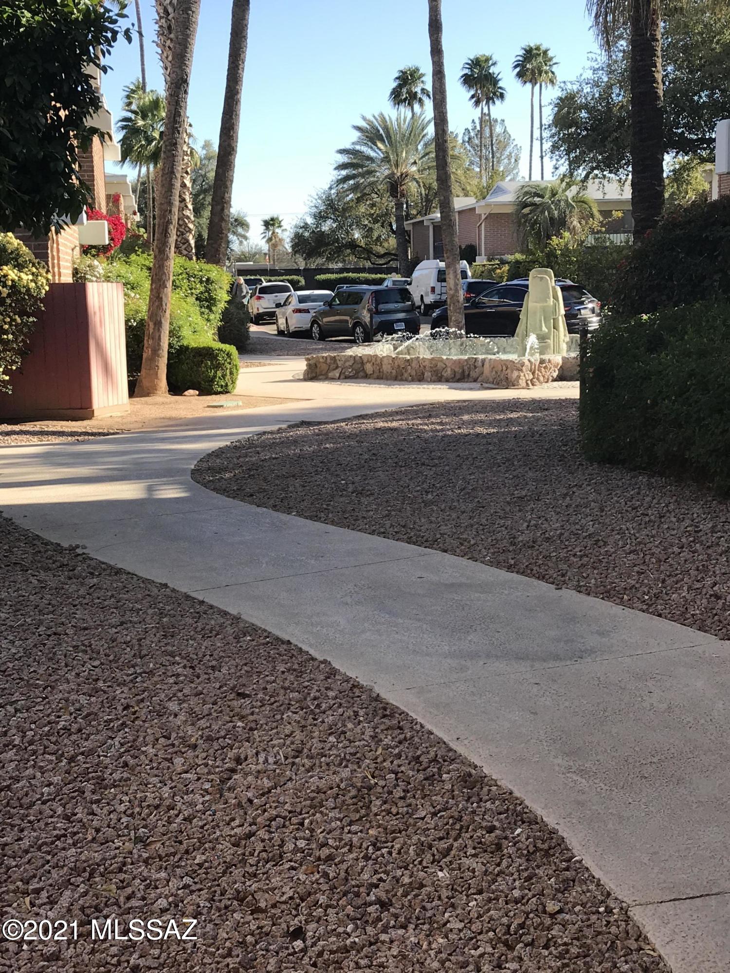 Country Club Heights - Residential