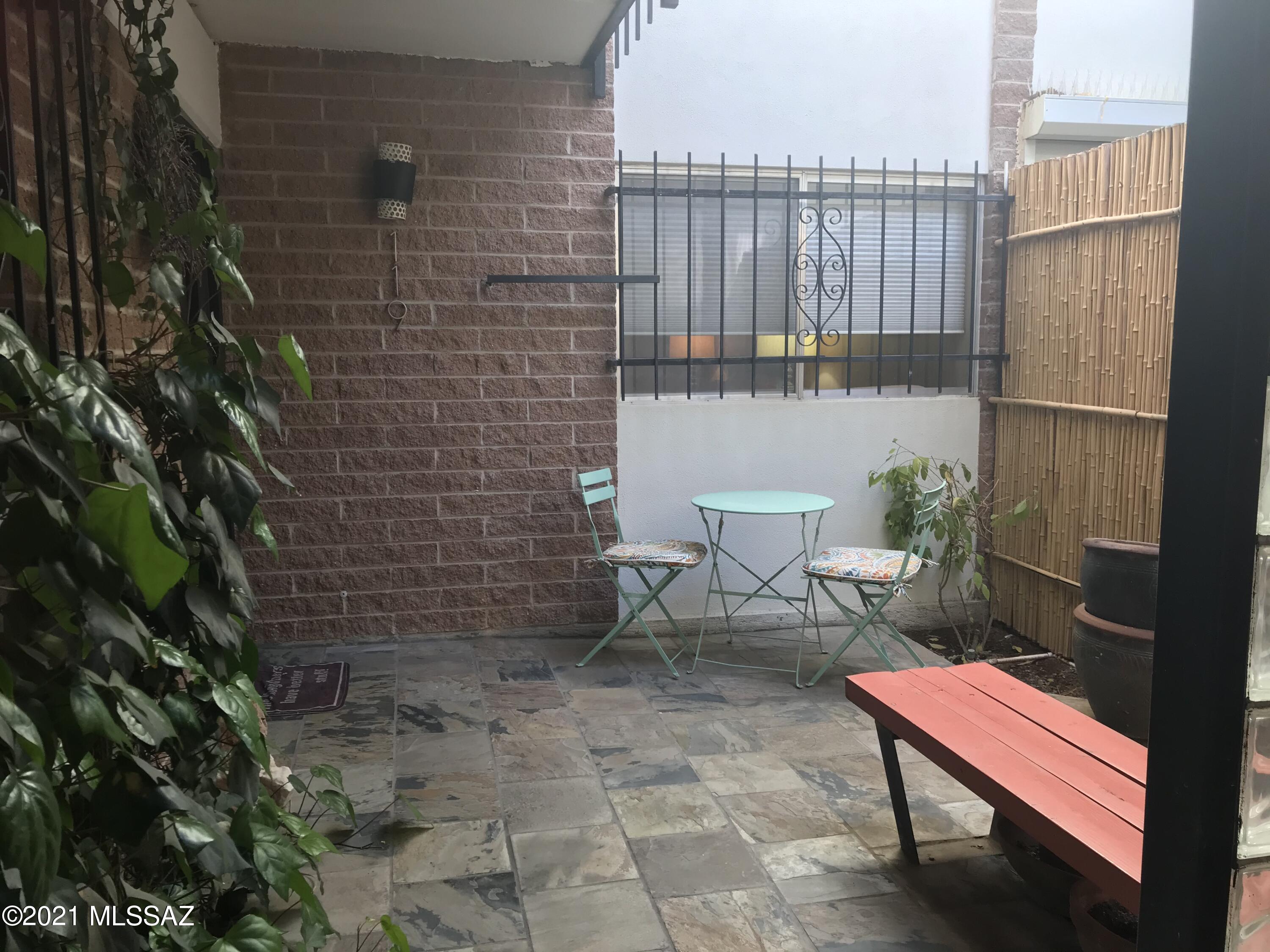 Country Club Heights - Residential