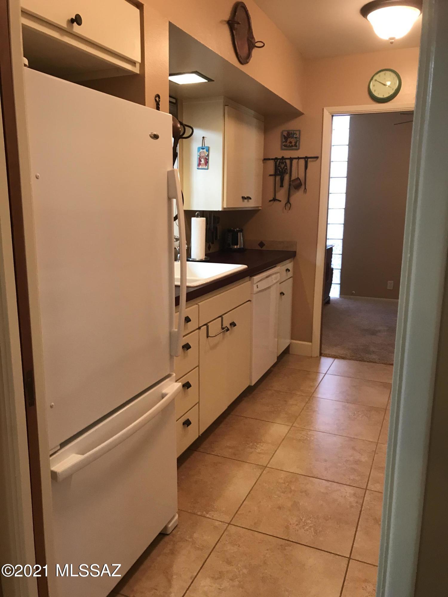 Country Club Heights - Residential