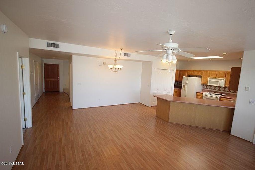Fairway Terrace Condos. (Units 1-30) - Residential