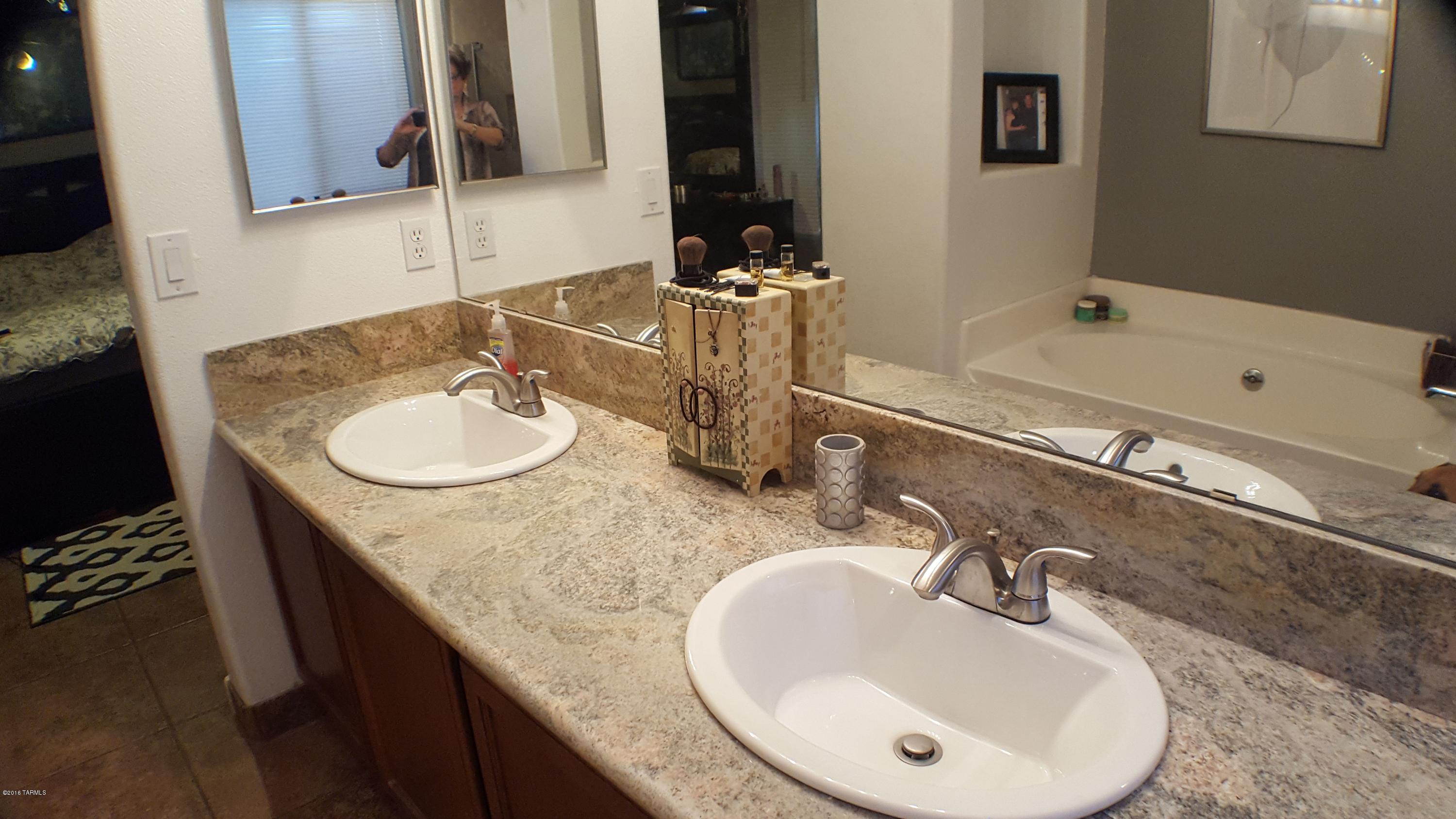 Desert Crossings at Rita Ranch (1-255) - Residential