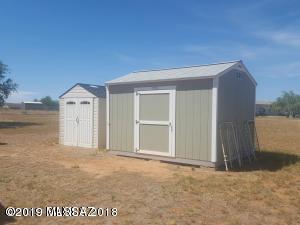 Mescal Lakes - Residential