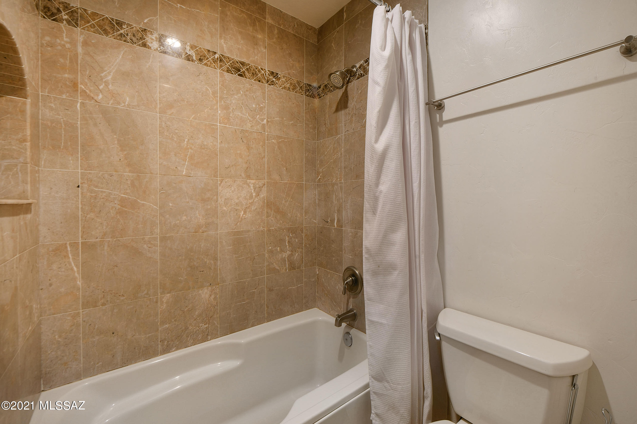 Privada Colonia (1-7) - Residential