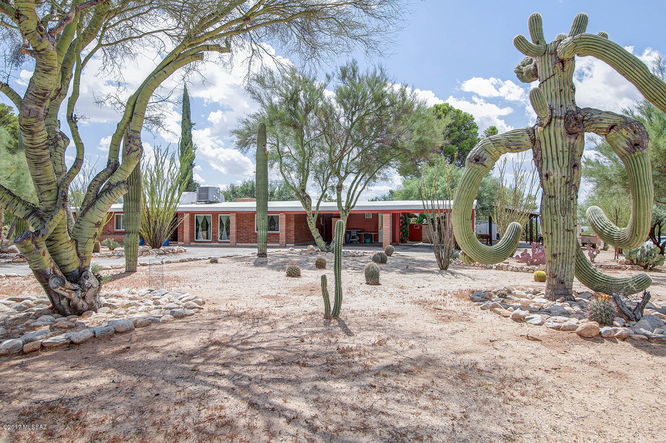 Casas Adobes West (1-220) - Residential
