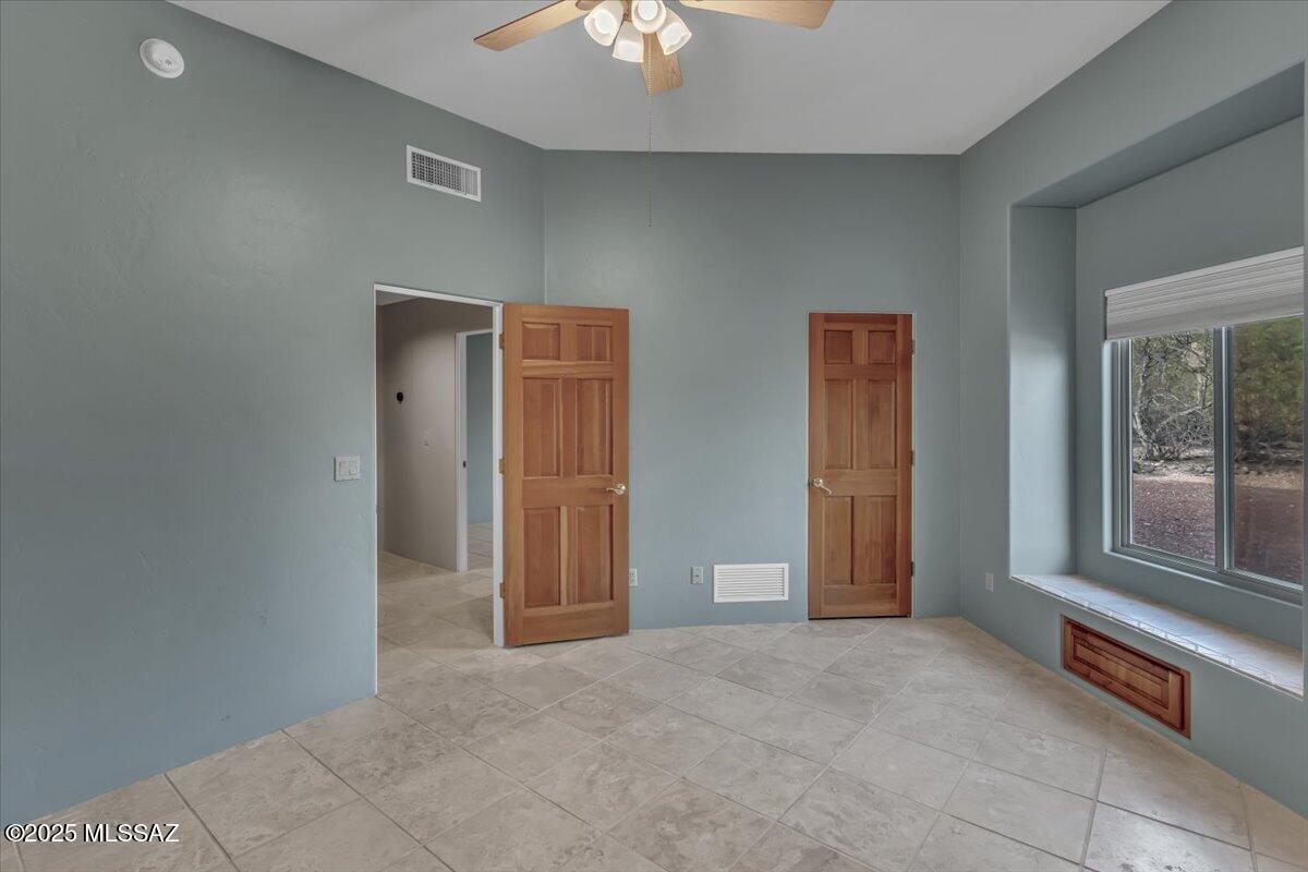 Sneller Hills (1-39) - Residential