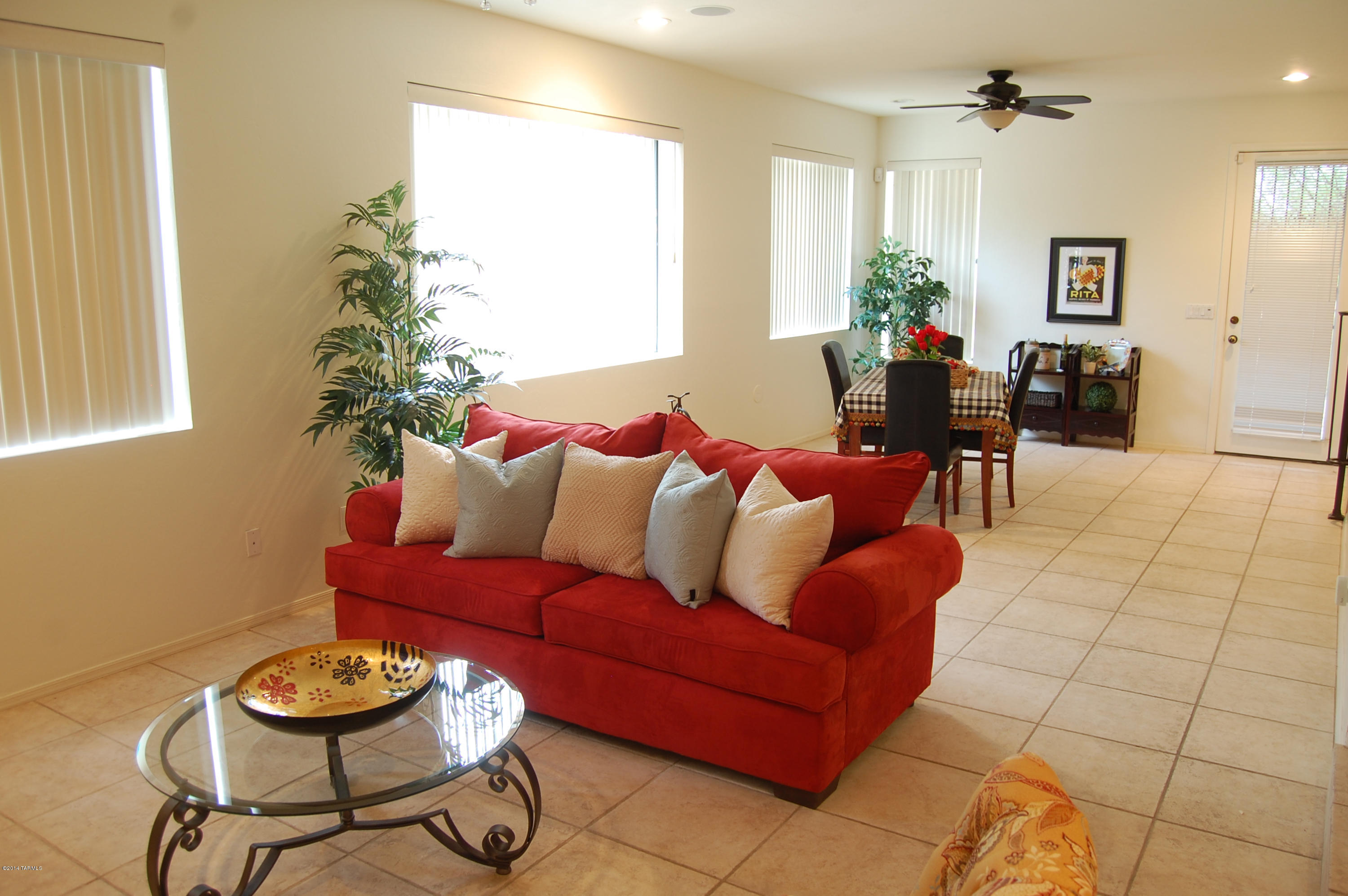 La Mirada - Residential