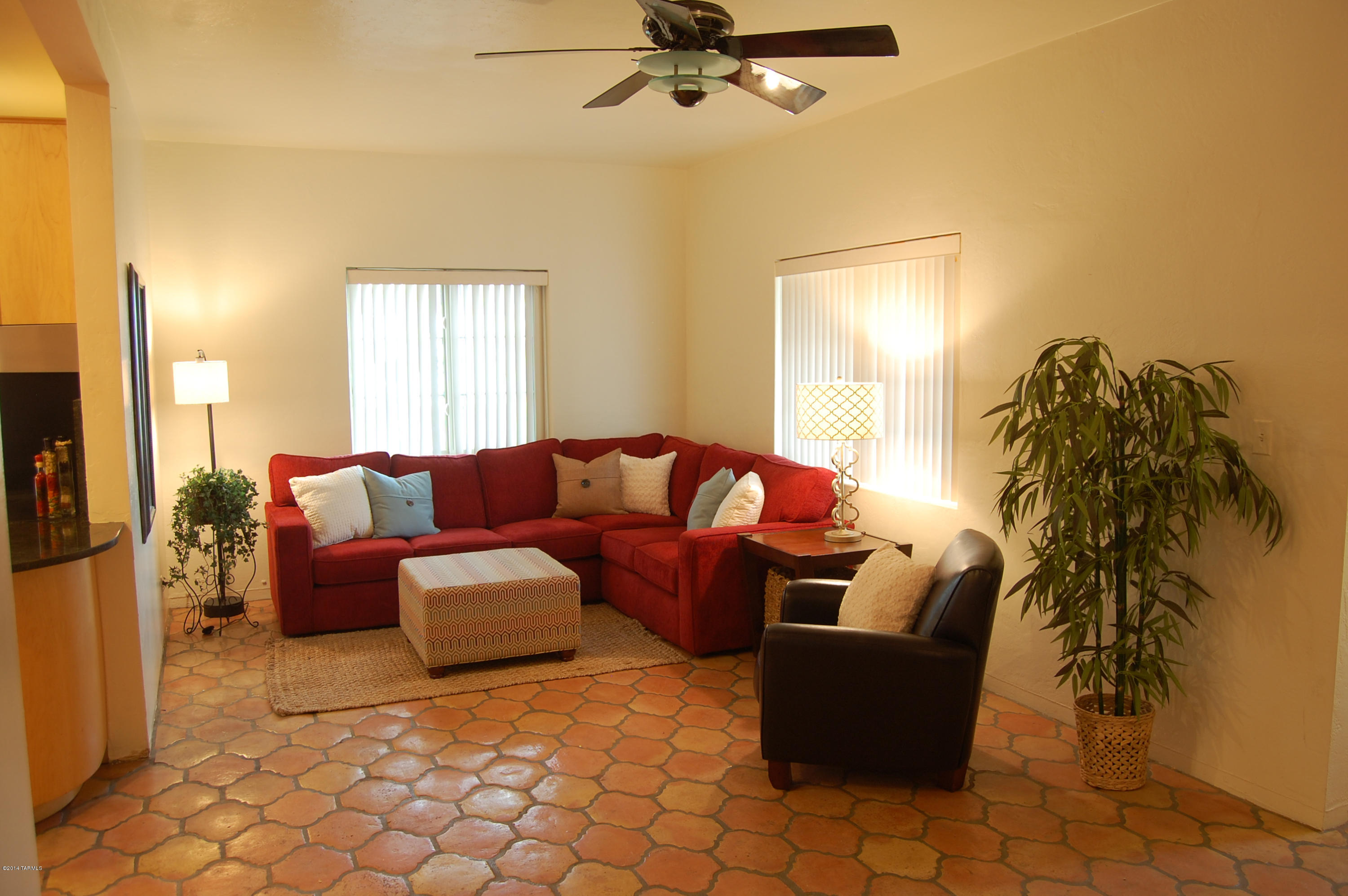 La Mirada - Residential