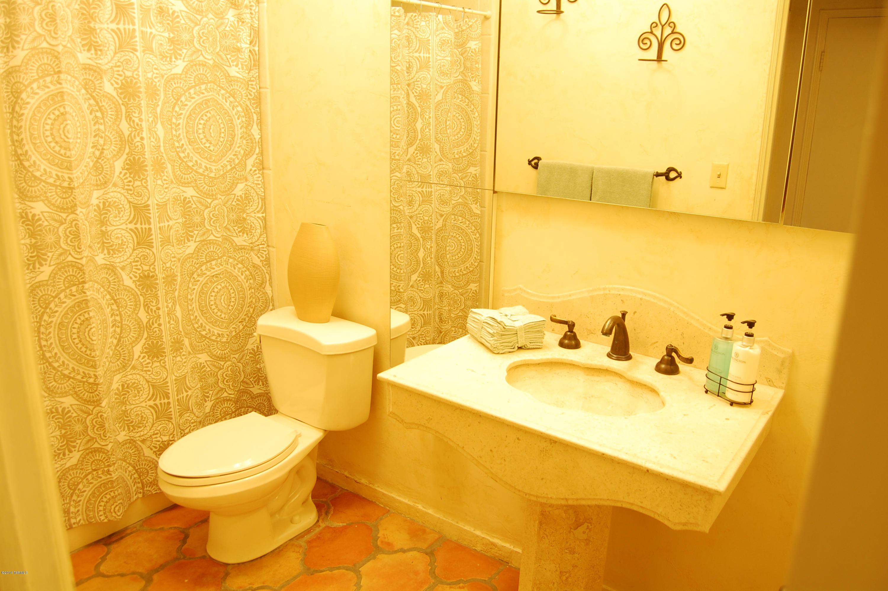 La Mirada - Residential