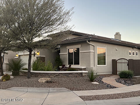 One owner home since built in 2002. 3 Bdrm. 2 Bath Great Room plan by Pulte Homes (Picasso).
If you like Patio living this home is for you. HDS is convenient to all services yet offers incredible privacy and security. Just steps away from the HDS owned walking path. Enjoy the cozy gas fireplace in the wide open Great room. Fully updated kitchen with GE slate gray appliances, sink, countertops & backsplash. Or step to the Patio for the solitude of the gurgling fountains, the cooling ceiling fan or the smartly lit landscaping features. Enjoy the sumptuous master Bdrm. with updated on suite bath. Efficient 2 stage cooling (2017). New roof (2020).Anderson Windows (2022).New water heater (about 2017).Don't miss this one of a kind opportunity. Check it out today.