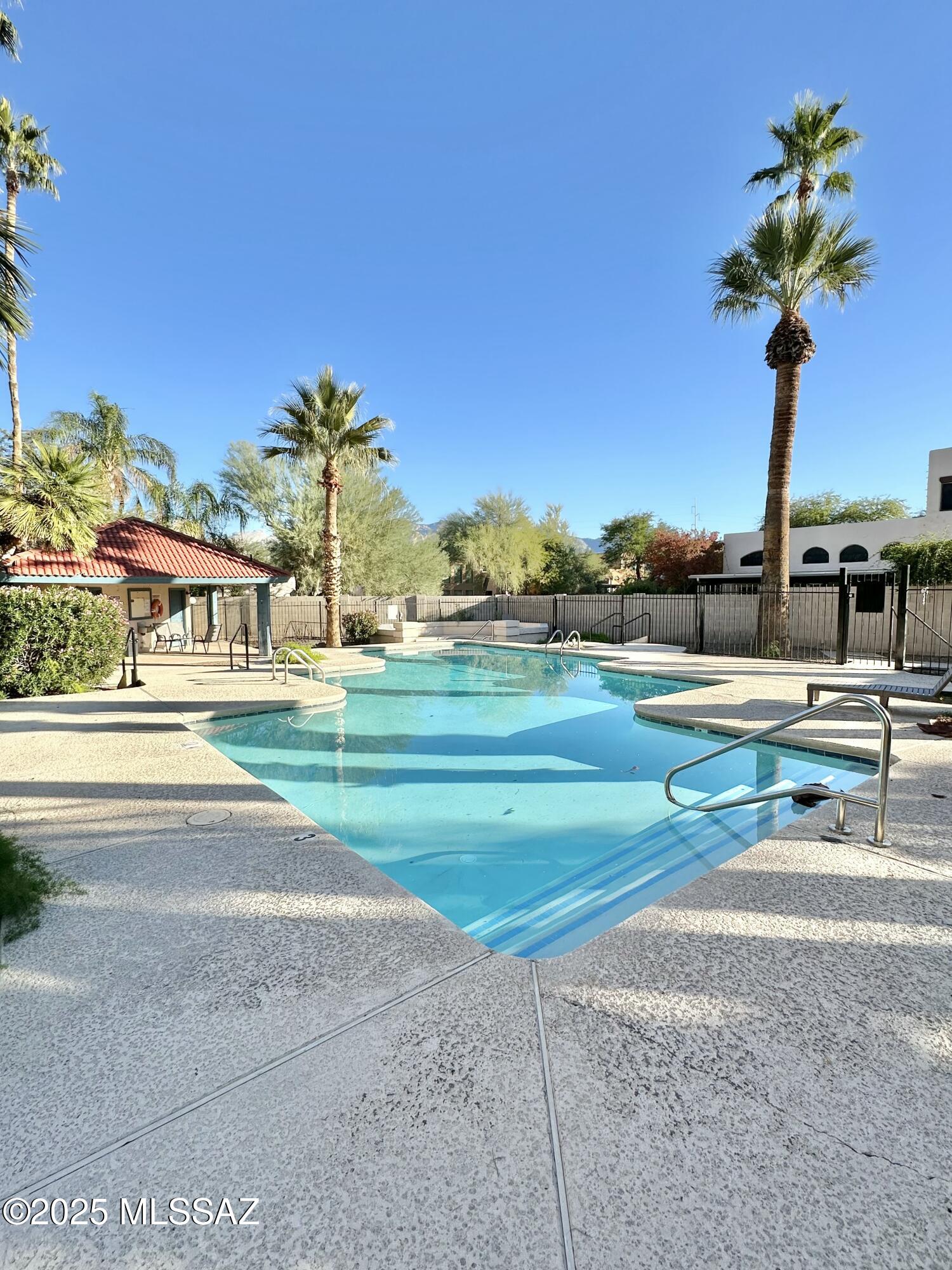 River Grove Condos. - Residential