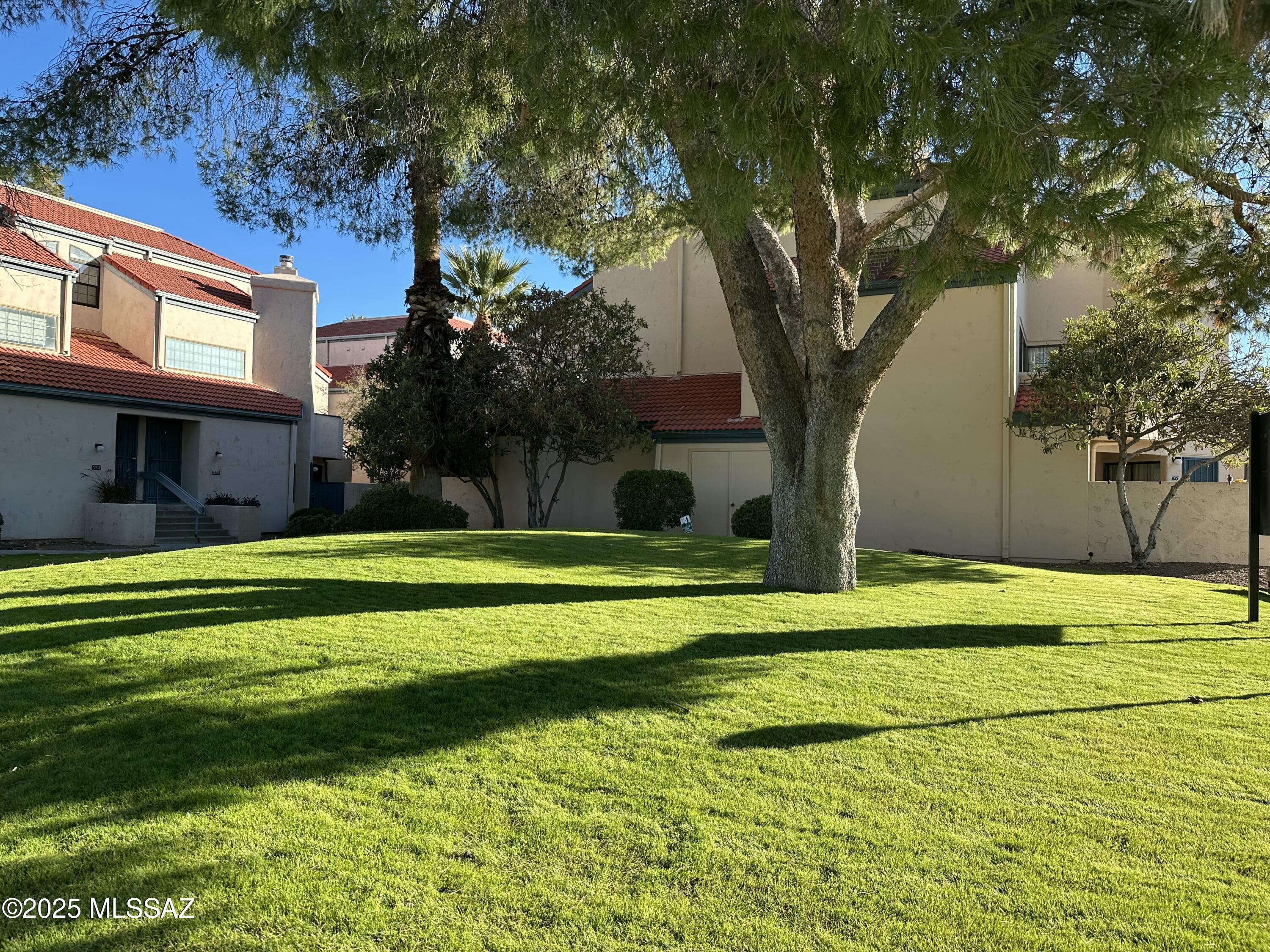 River Grove Condos. - Residential