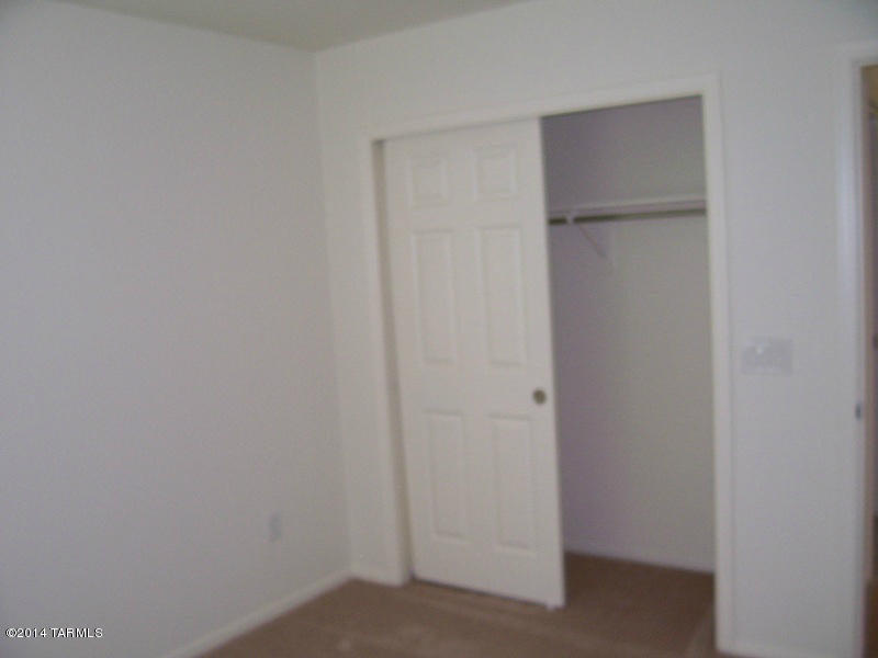 Interstate 10 and Kolb Road - Residential