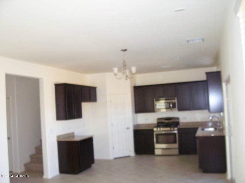 Interstate 10 and Kolb Road - Residential